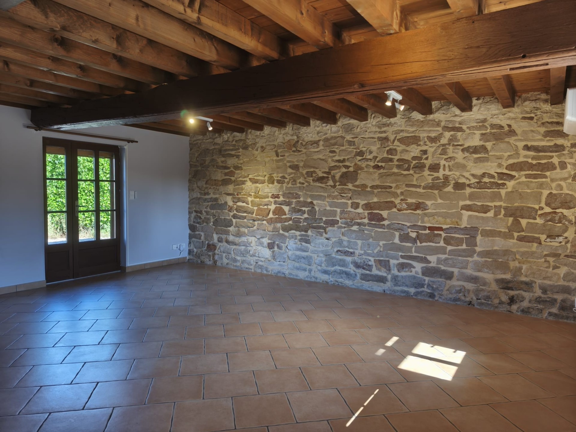 Photo 2 — IMMOBRESSE