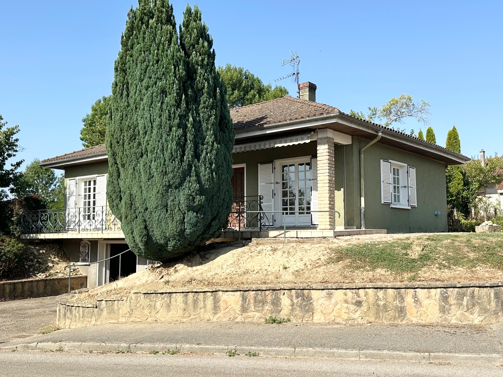 Photo 2 — IMMOBRESSE
