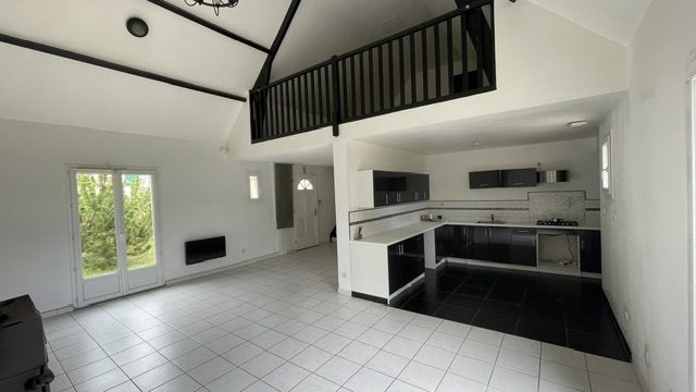 Photo 2 — JMJ Immobilier