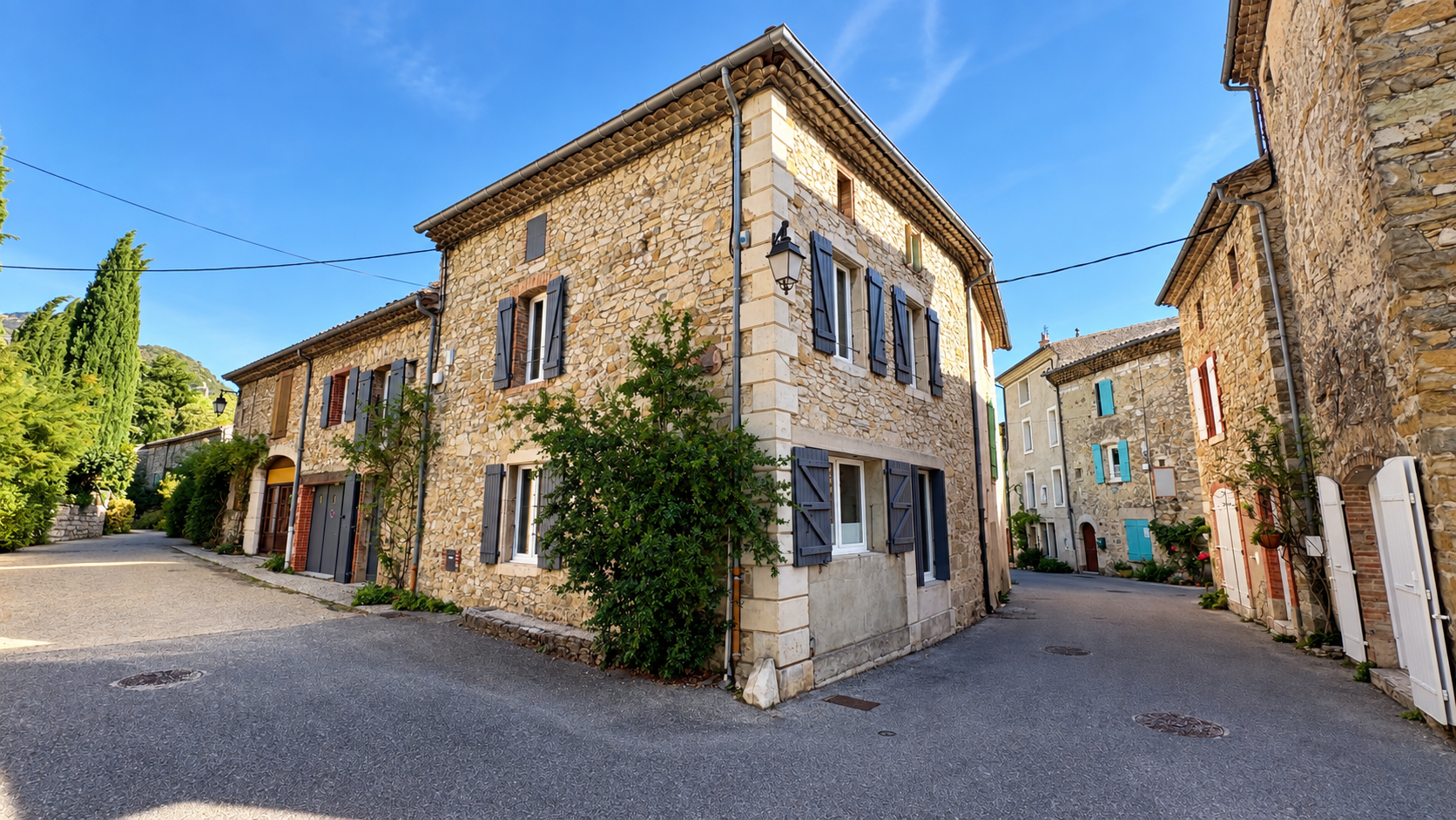 Photo 2 — LA BASTIDE IMMOBILIERE