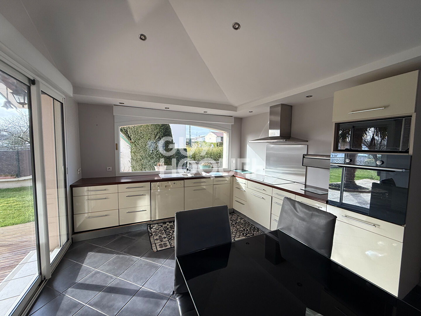 Photo 2 — GUY HOQUET L'IMMOBILIER - COMPIEGNE