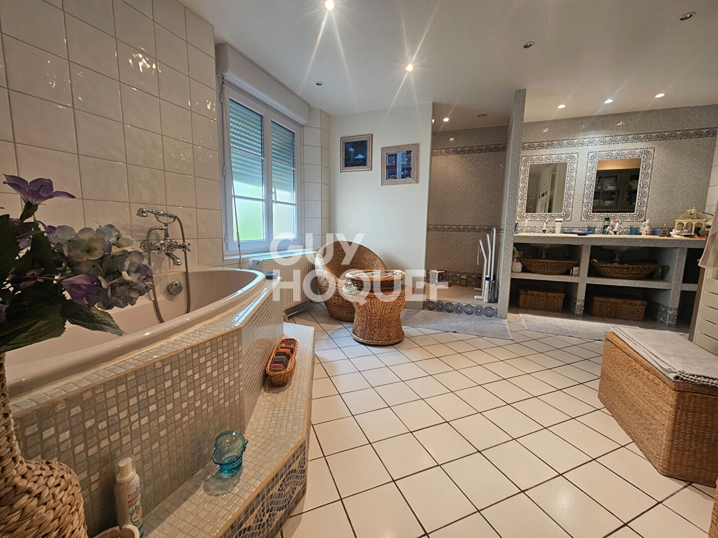 Photo 11 — GUY HOQUET L'IMMOBILIER - COMPIEGNE