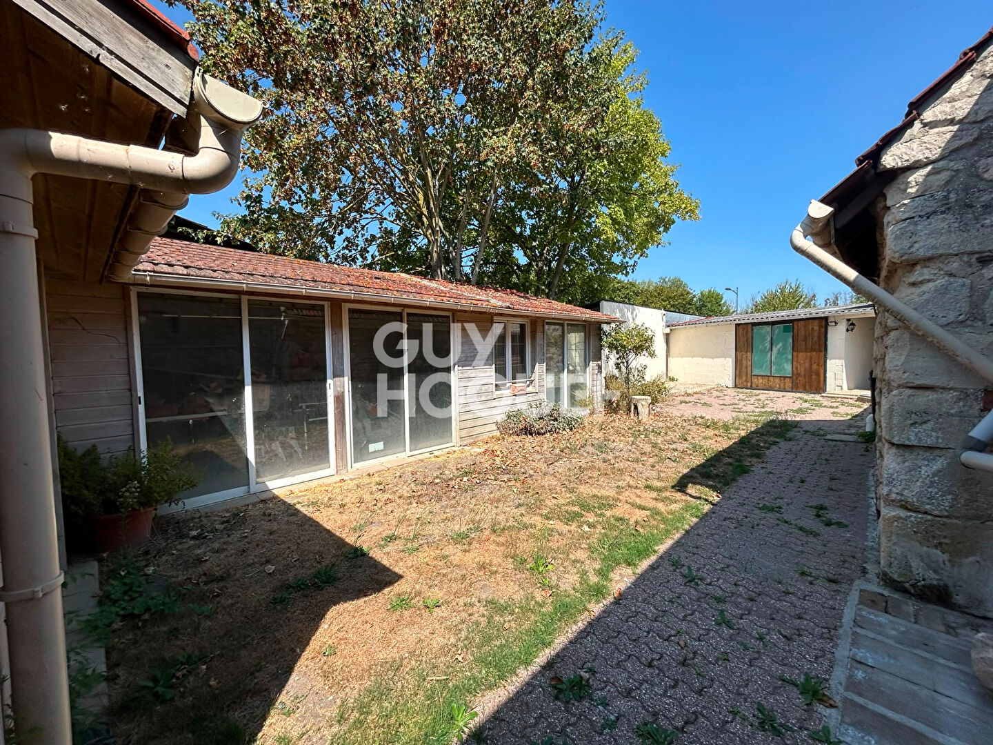 Photo 12 — GUY HOQUET L'IMMOBILIER - LACROIX