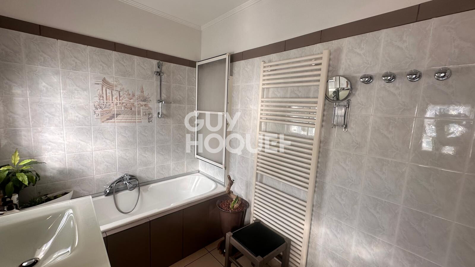 Photo 11 — GUY HOQUET L'IMMOBILIER - LACROIX