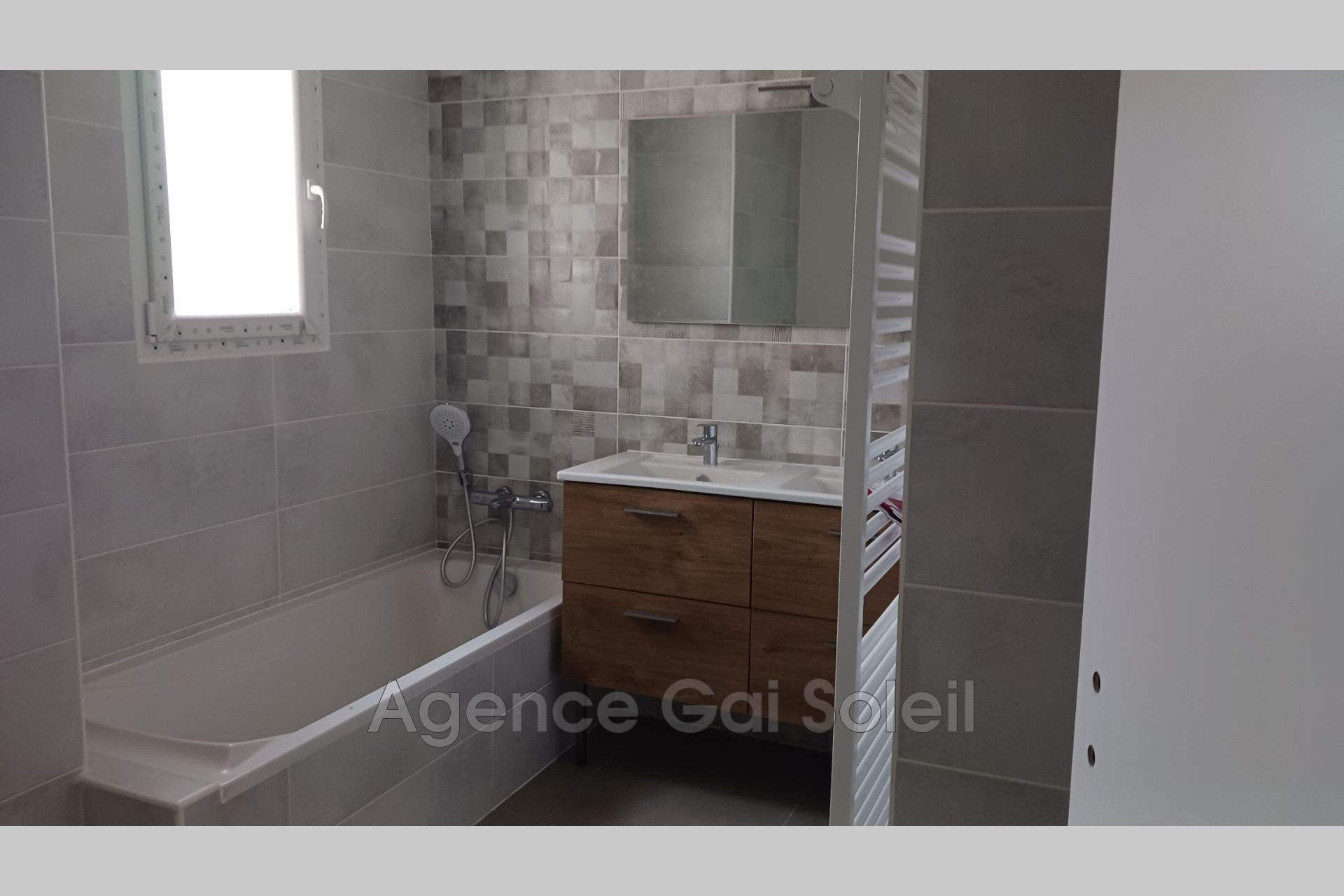 Photo 6 — GAI SOLEIL