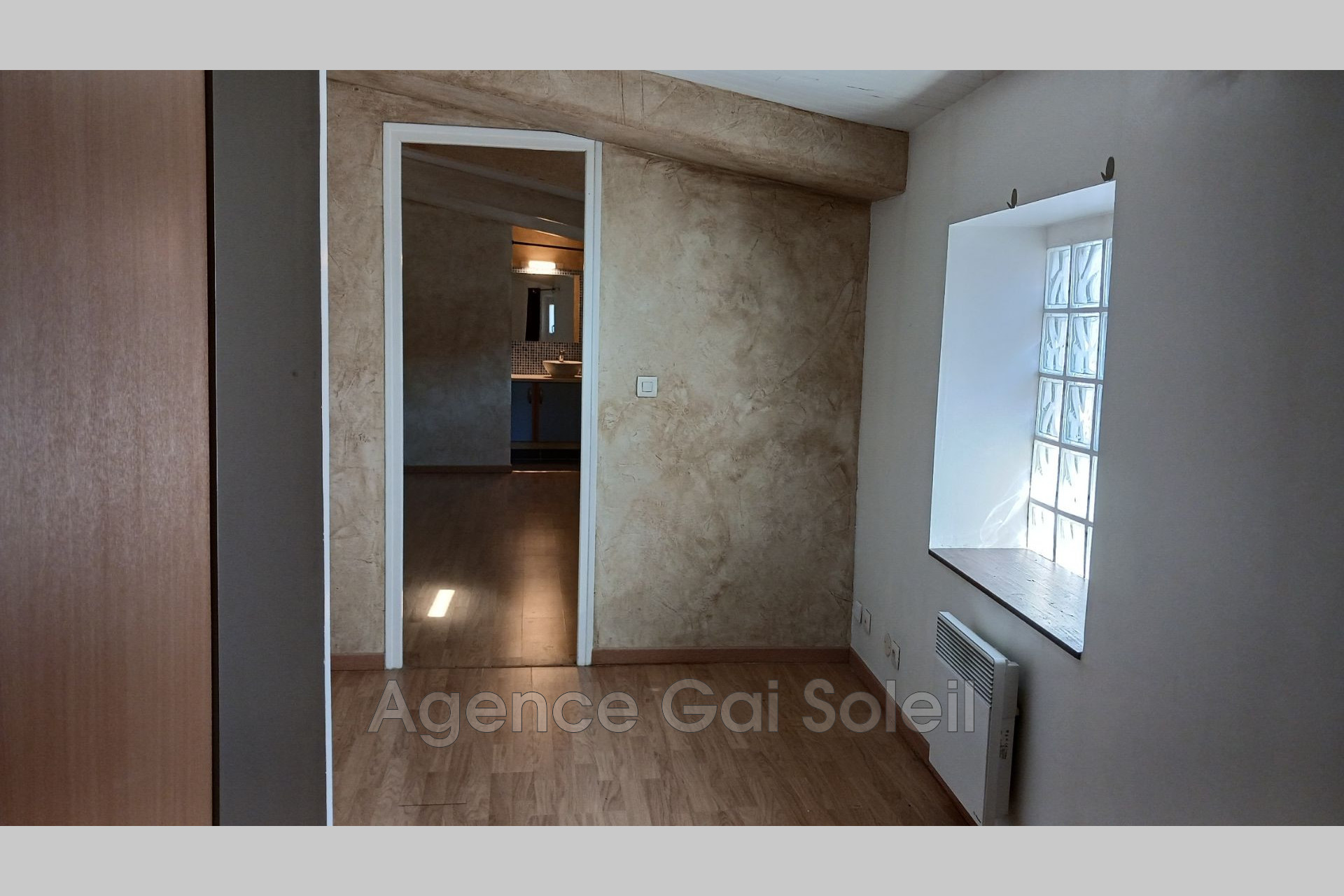 Photo 9 — GAI SOLEIL