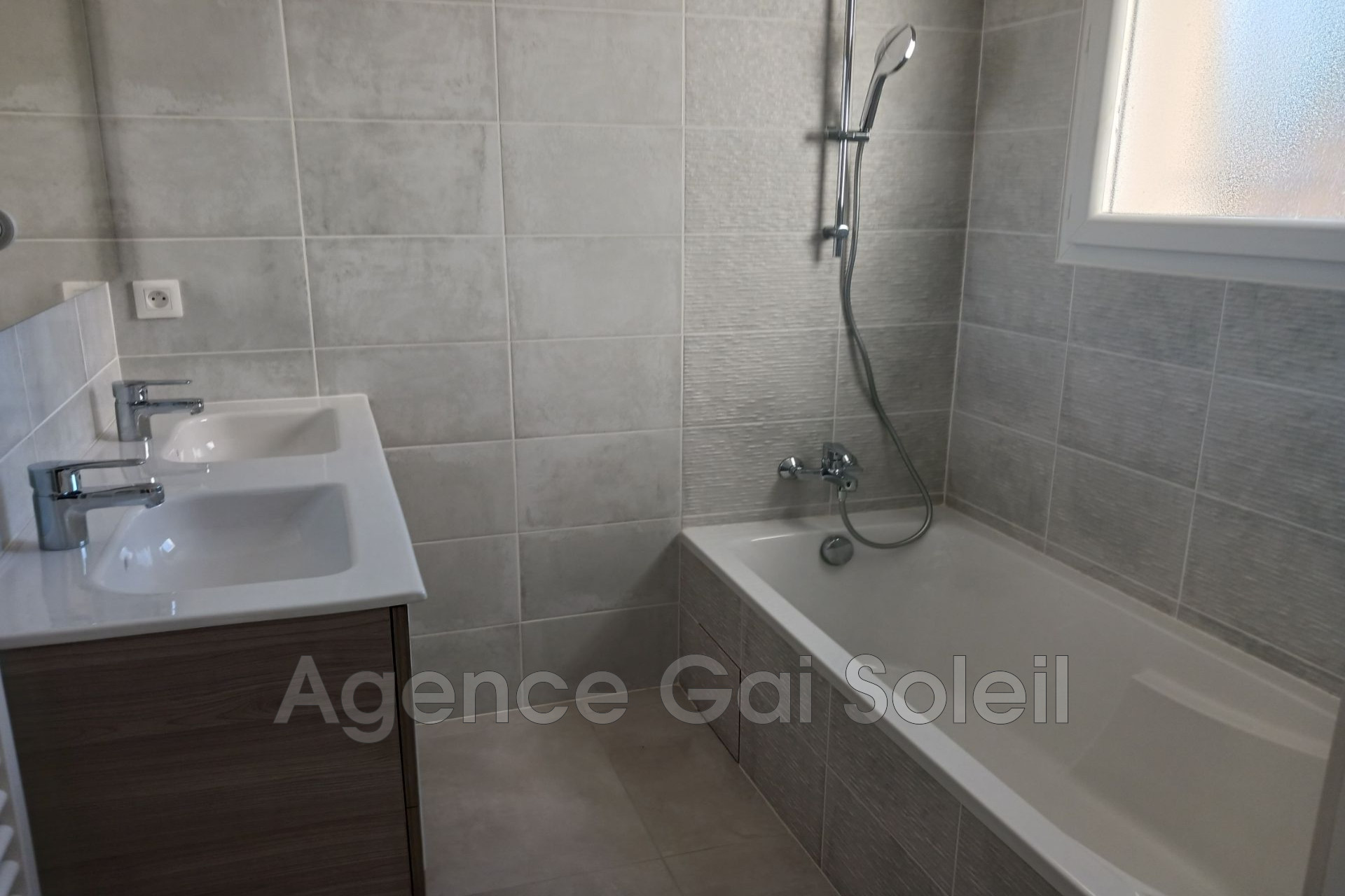 Photo 4 — GAI SOLEIL