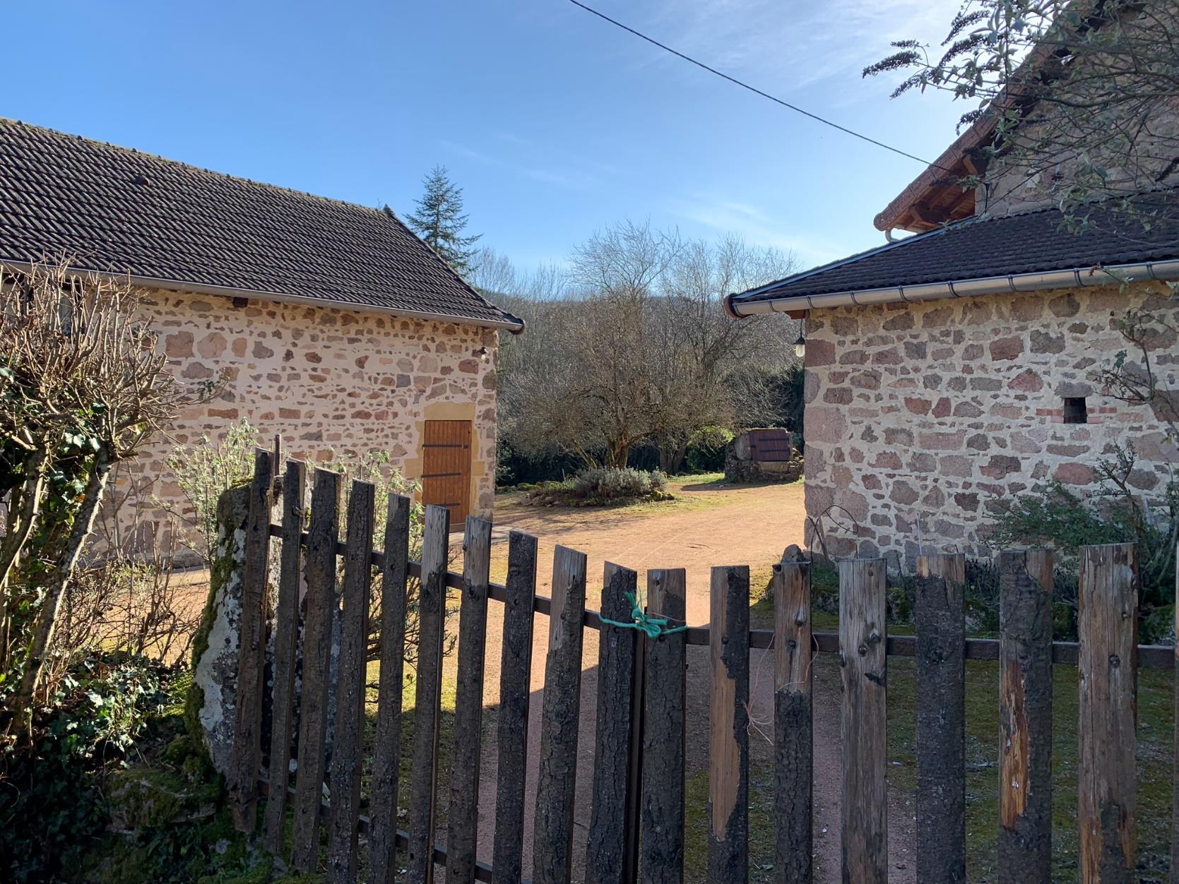 Photo 3 — L'AGENCE DU CHATEAU