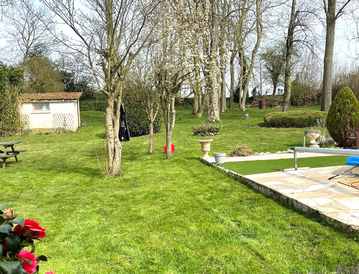 Photo 24 — L'AGENCE DES REMPARTS