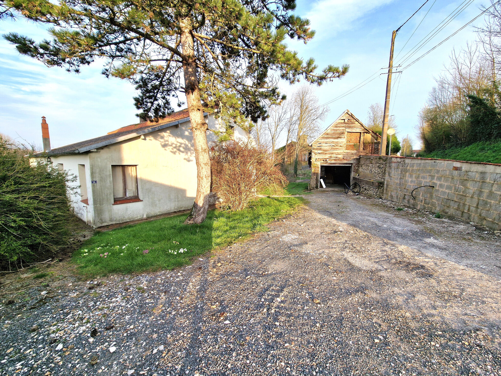 Photo 17 — L'AGENCE DES REMPARTS