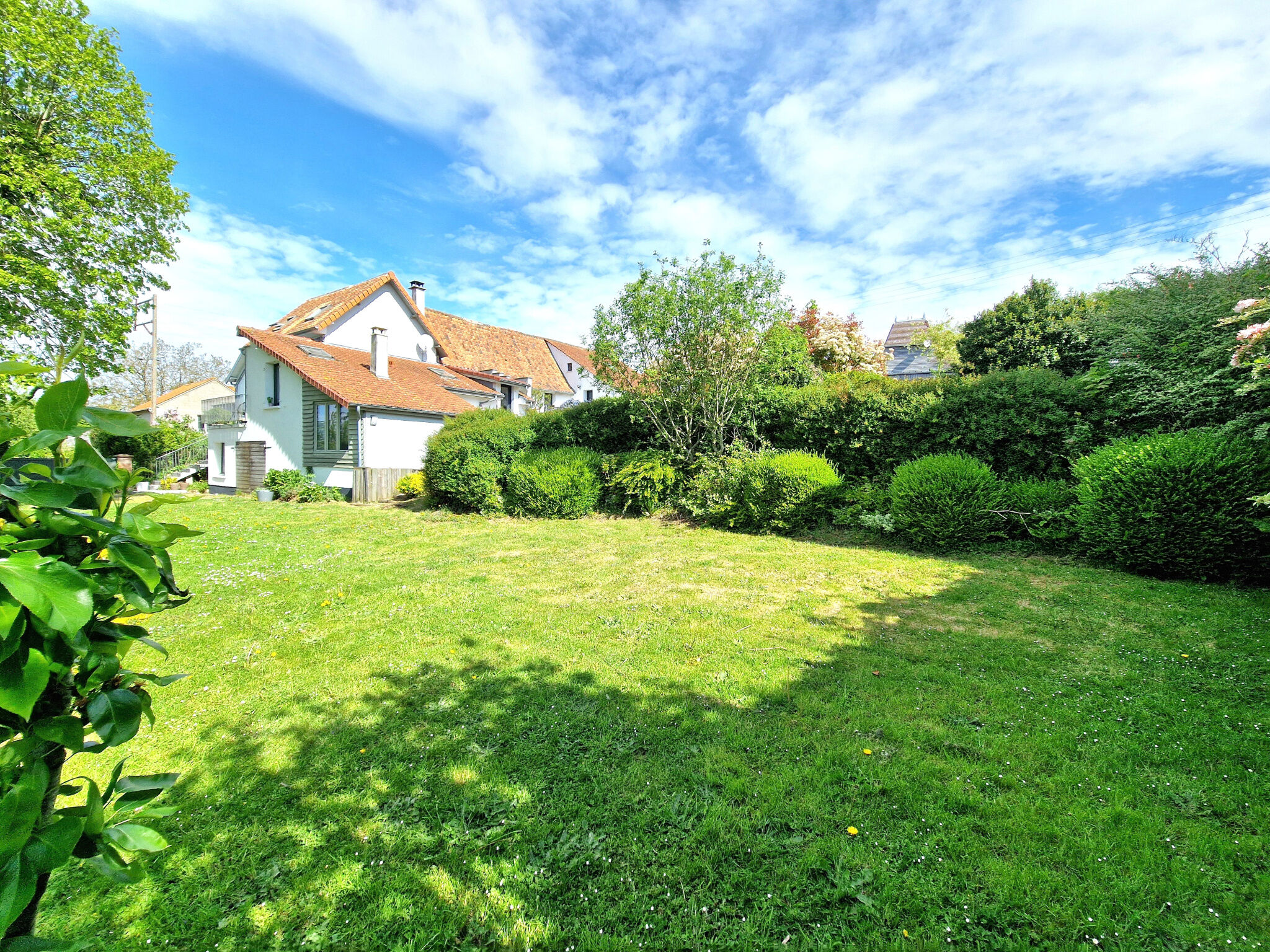 Photo 2 — L'AGENCE DES REMPARTS