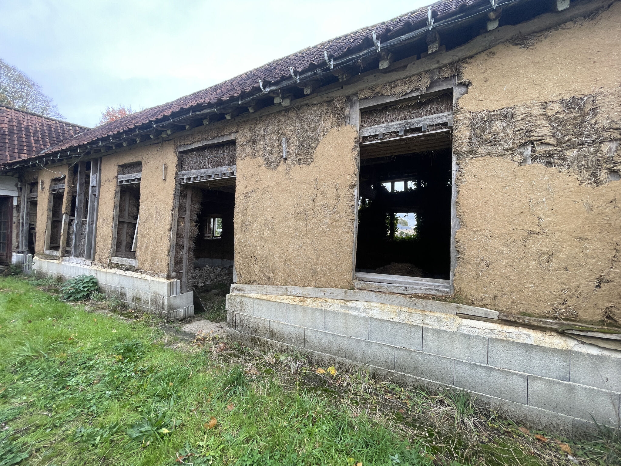 Photo 3 — L'AGENCE DES REMPARTS