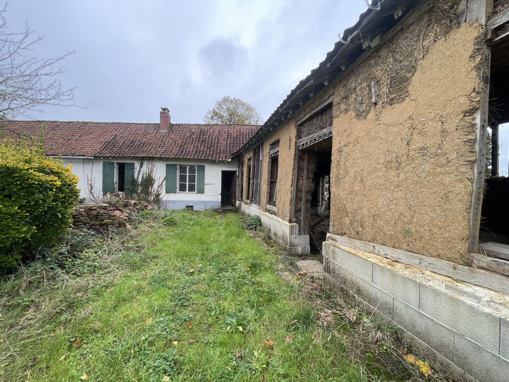Photo 2 — L'AGENCE DES REMPARTS