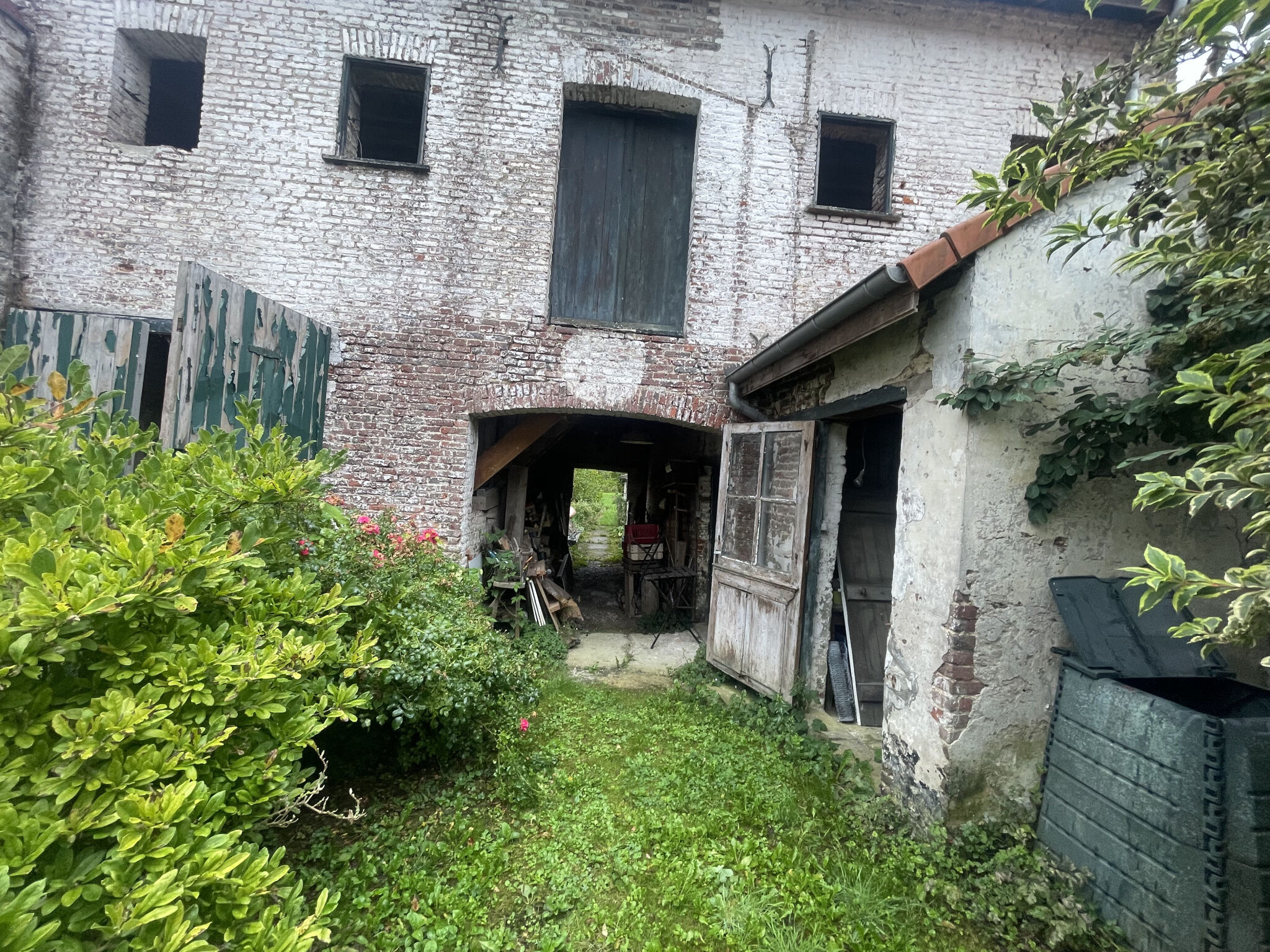 Photo 9 — L'AGENCE DES REMPARTS