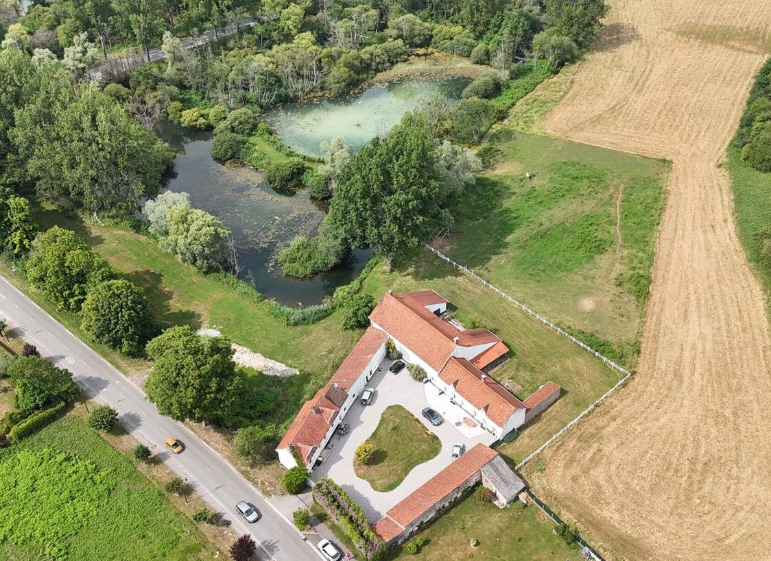 Photo 4 — L'AGENCE DES REMPARTS