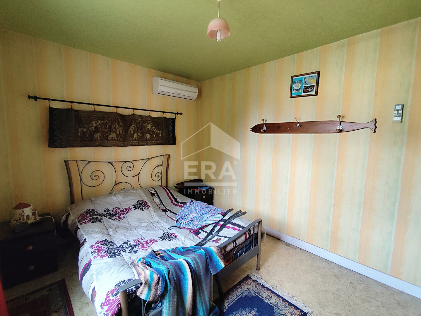 Photo 6 — ERA - BUY AND SELL