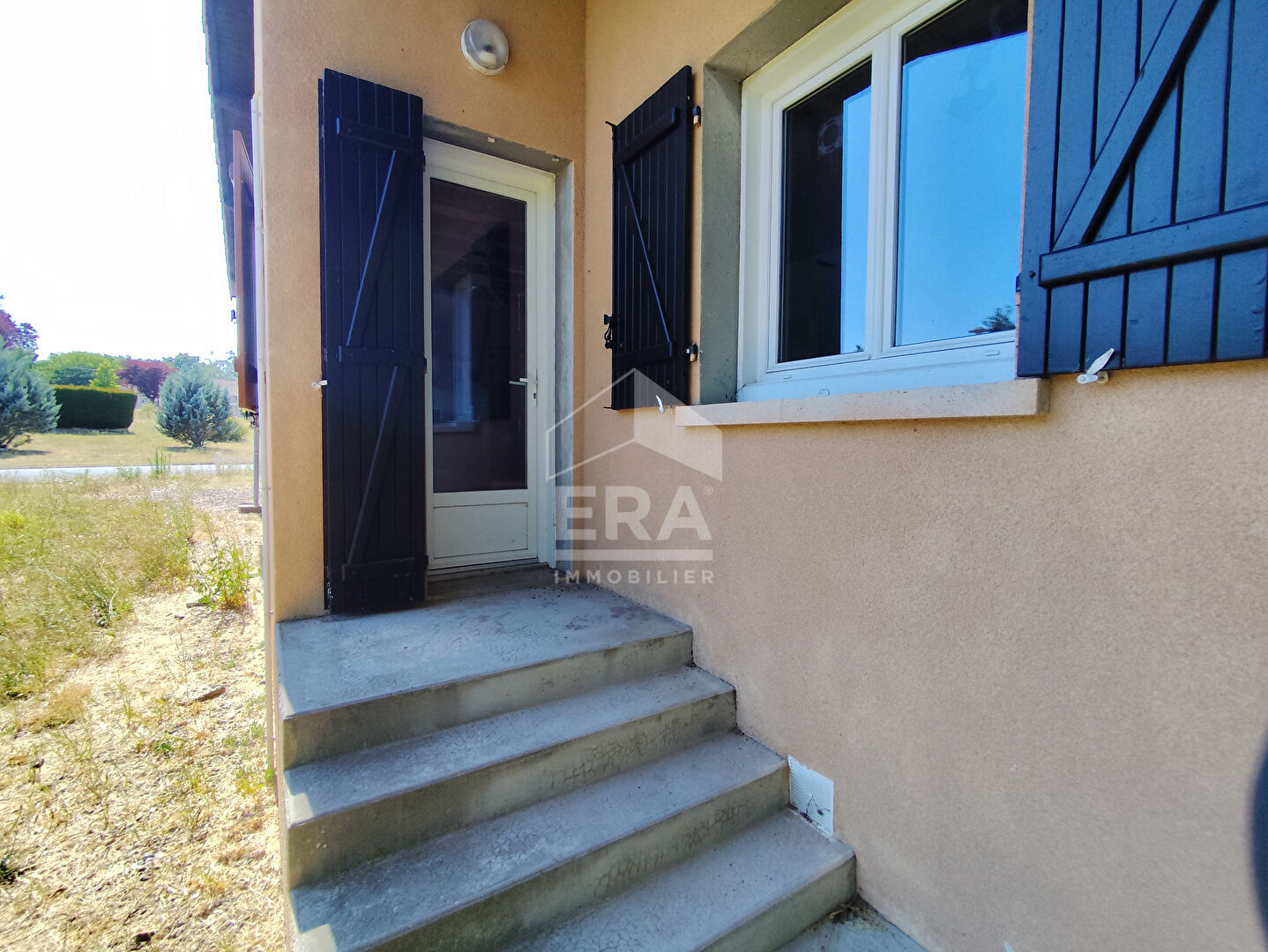 Photo 11 — ERA - BUY AND SELL