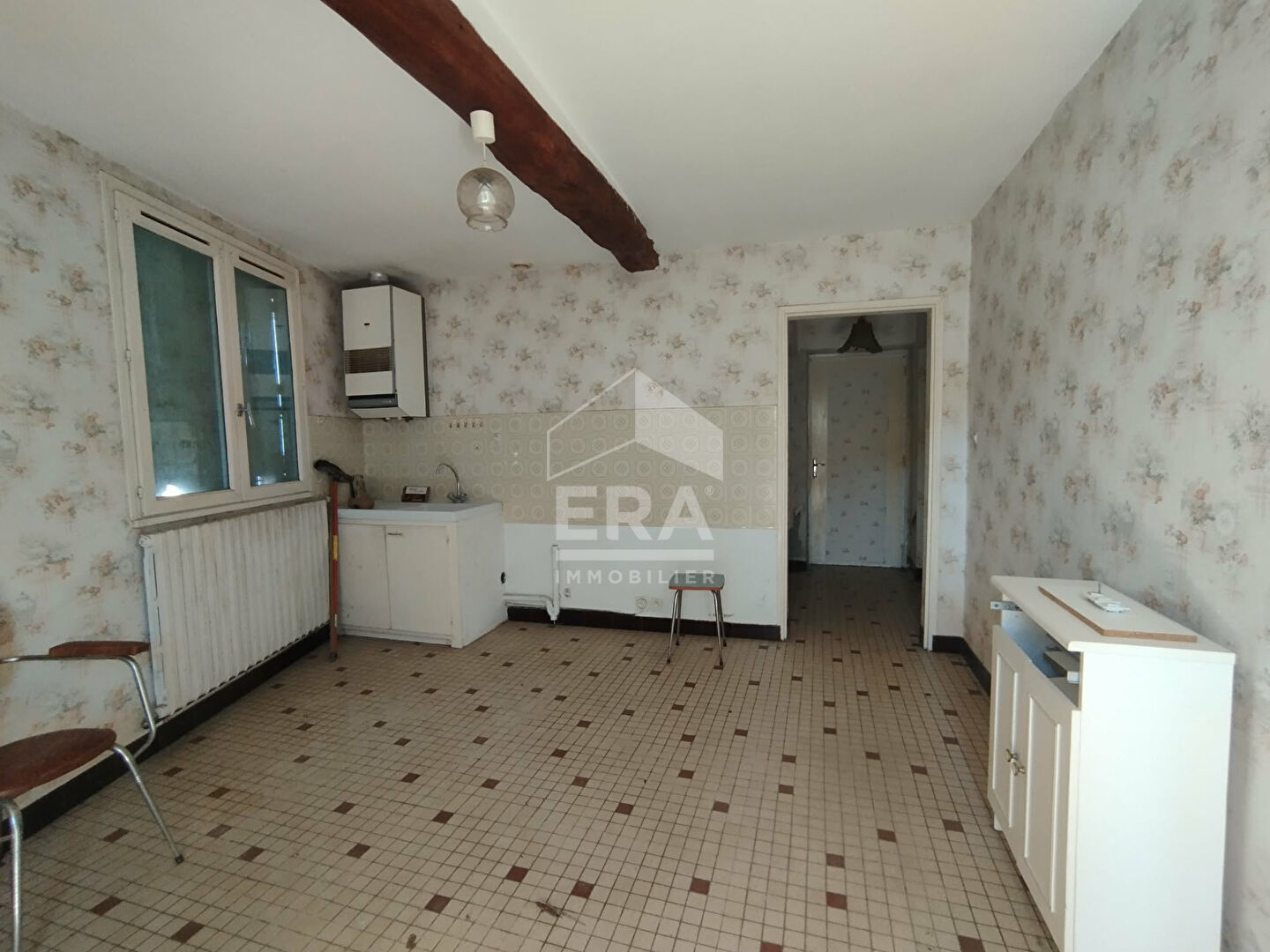 Photo 7 — ERA - BUY AND SELL