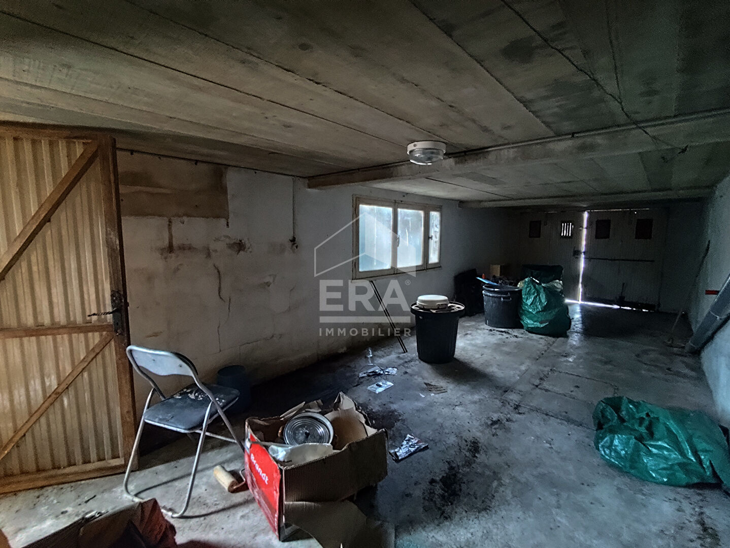 Photo 14 — ERA - BUY AND SELL