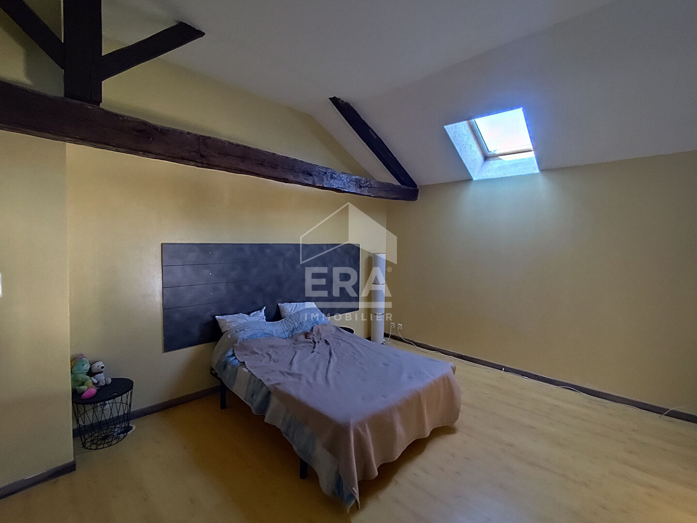 Photo 12 — ERA - BUY AND SELL