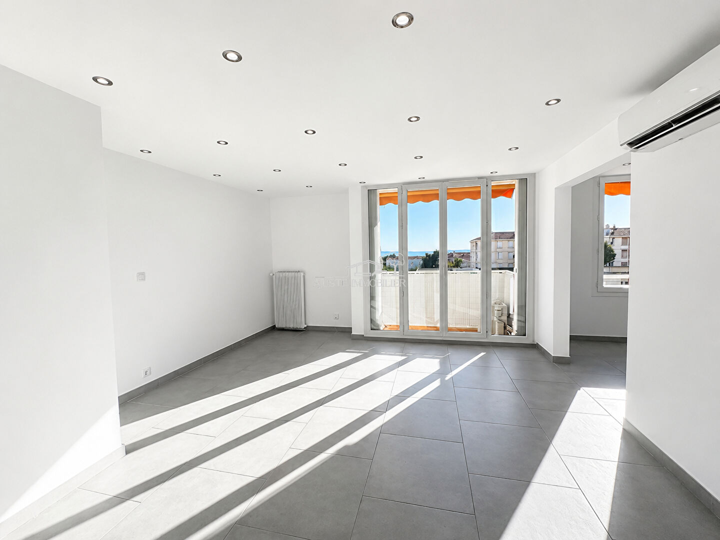Photo 2 — AJUSTE IMMOBILIER
