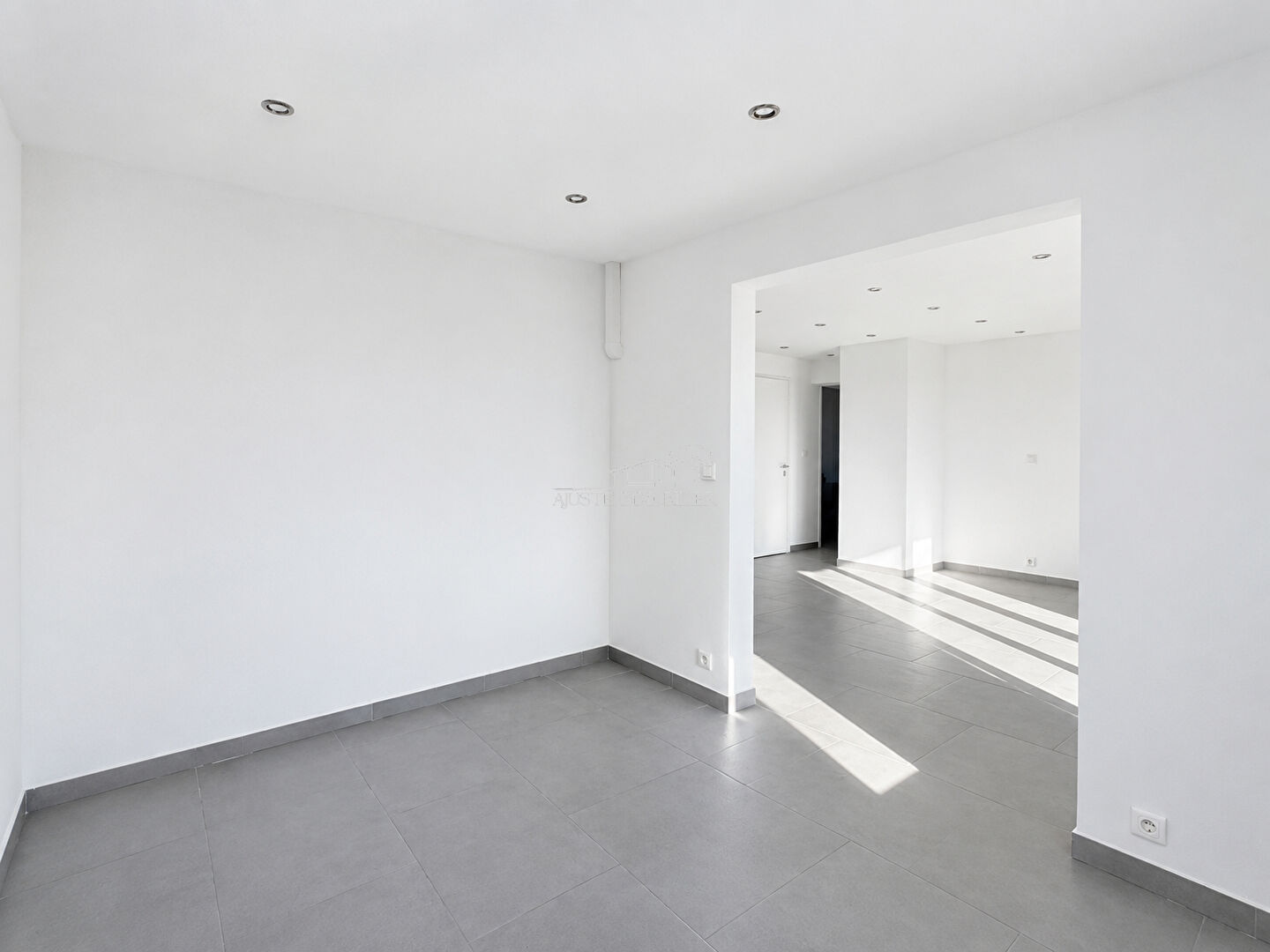 Photo 5 — AJUSTE IMMOBILIER
