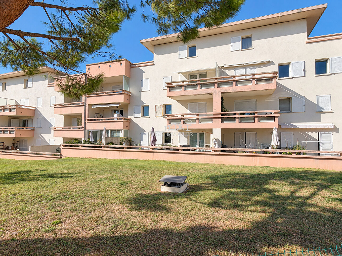 Photo 8 — AJUSTE IMMOBILIER