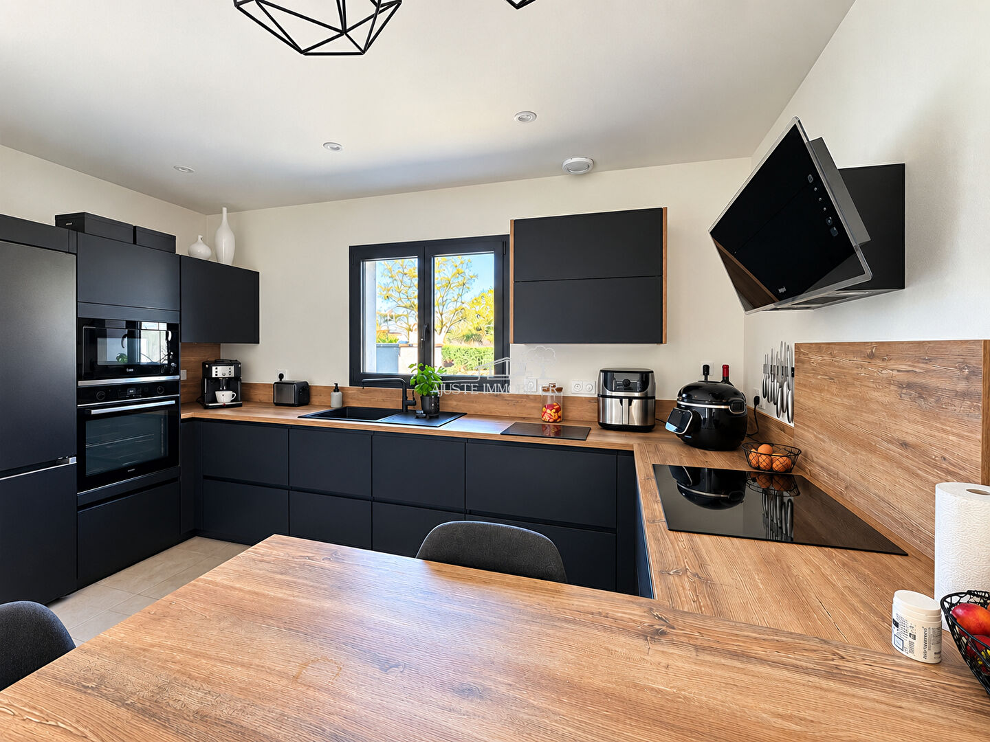 Photo 8 — AJUSTE IMMOBILIER