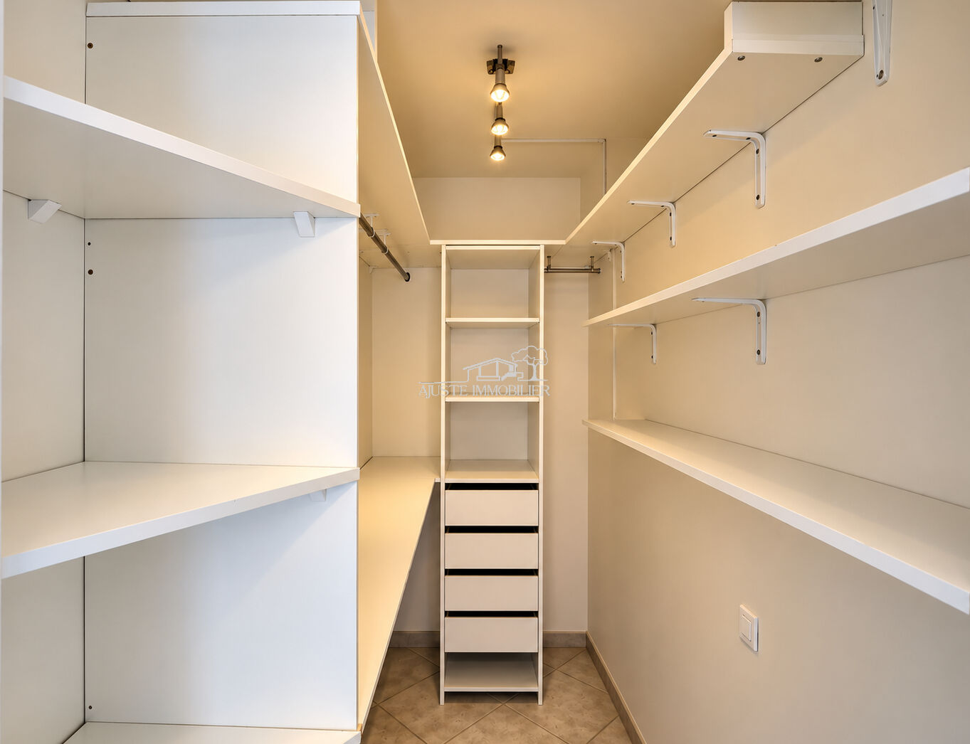 Photo 20 — AJUSTE IMMOBILIER