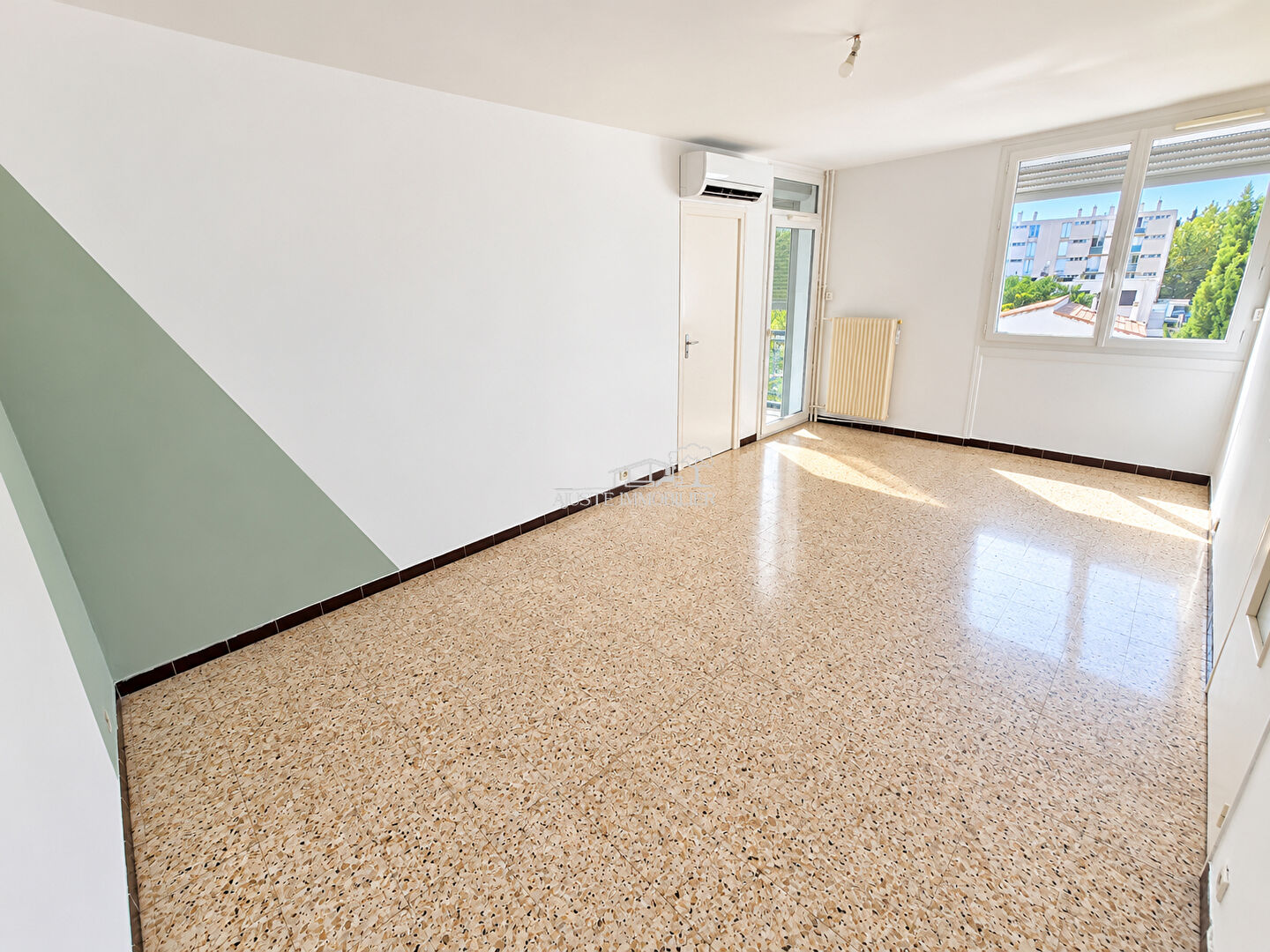 Photo 2 — AJUSTE IMMOBILIER