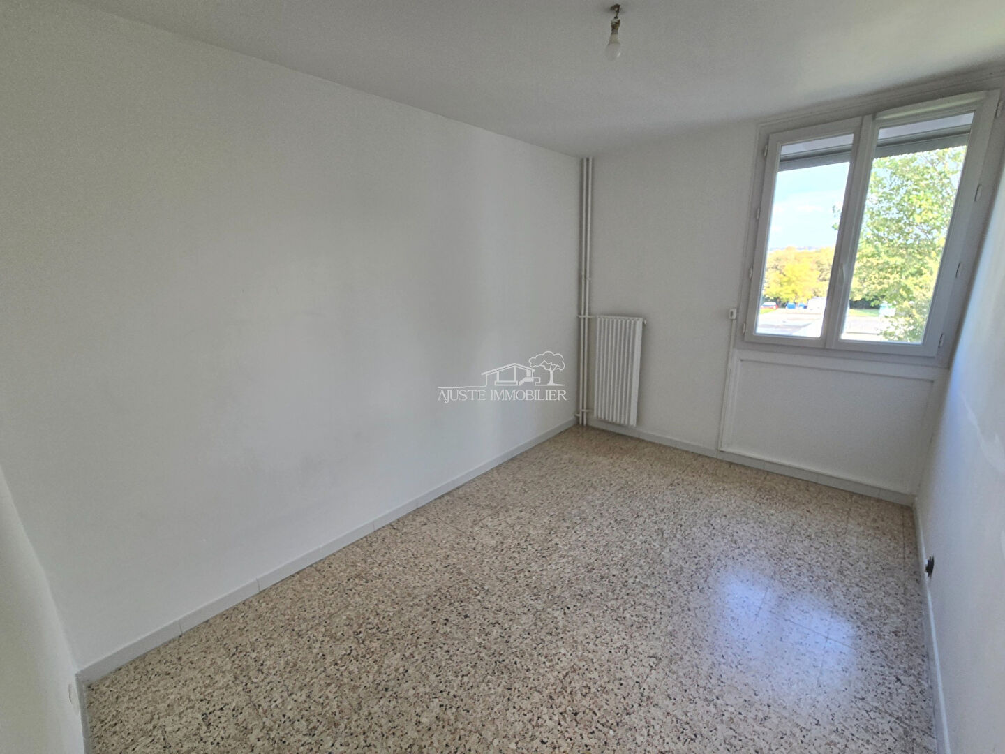 Photo 12 — AJUSTE IMMOBILIER