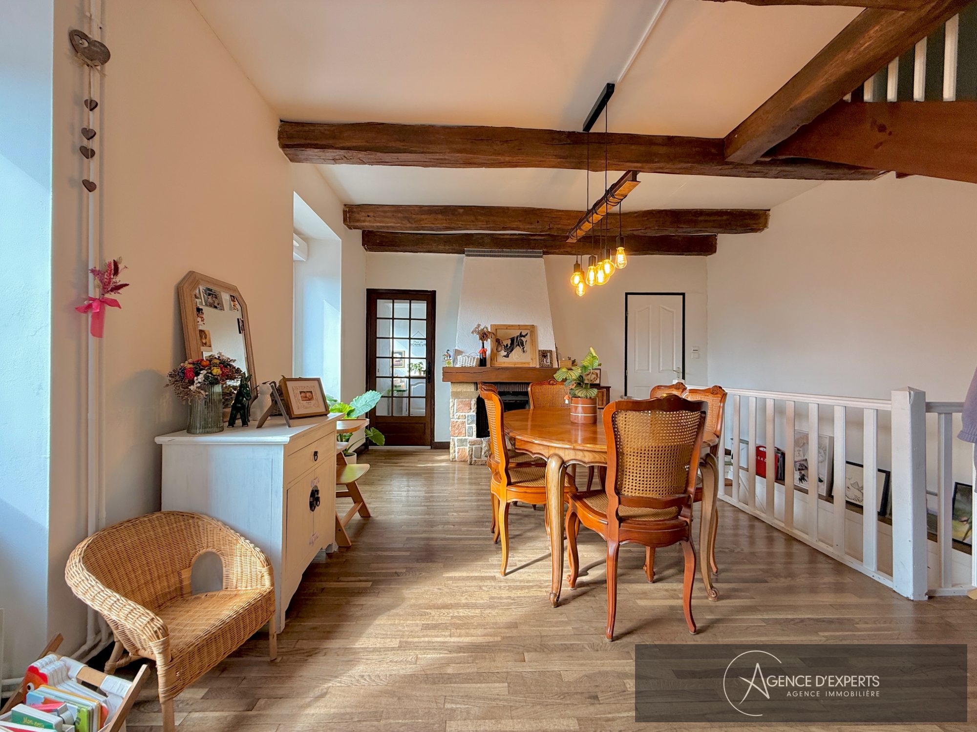 Photo 2 — AGENCE D'EXPERTS