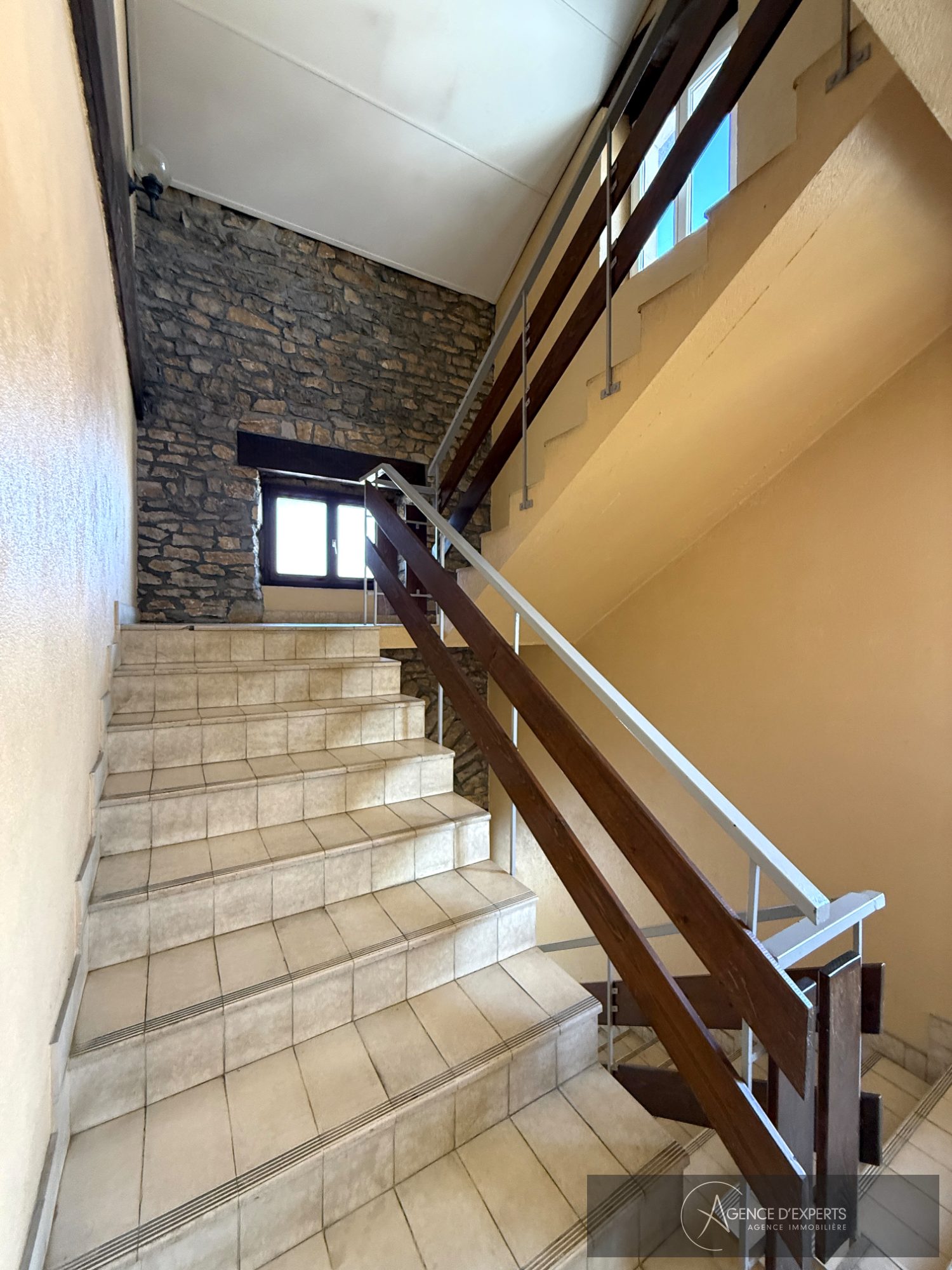 Photo 8 — AGENCE D'EXPERTS