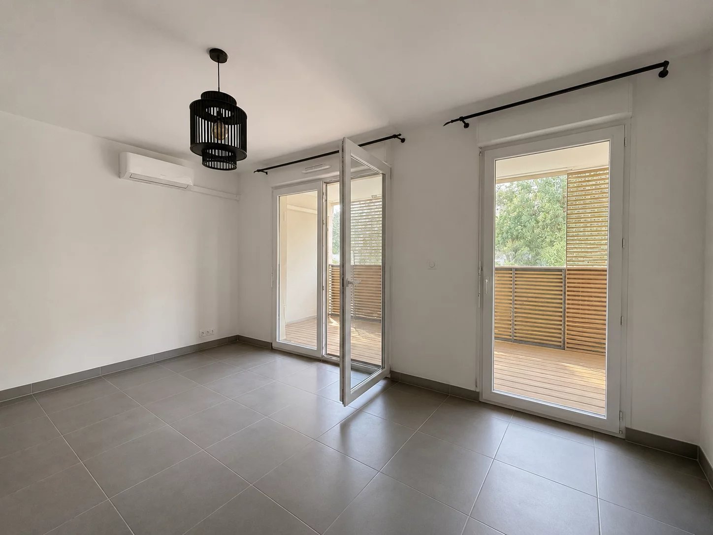 Photo 3 — COMBAREL IMMOBILIER