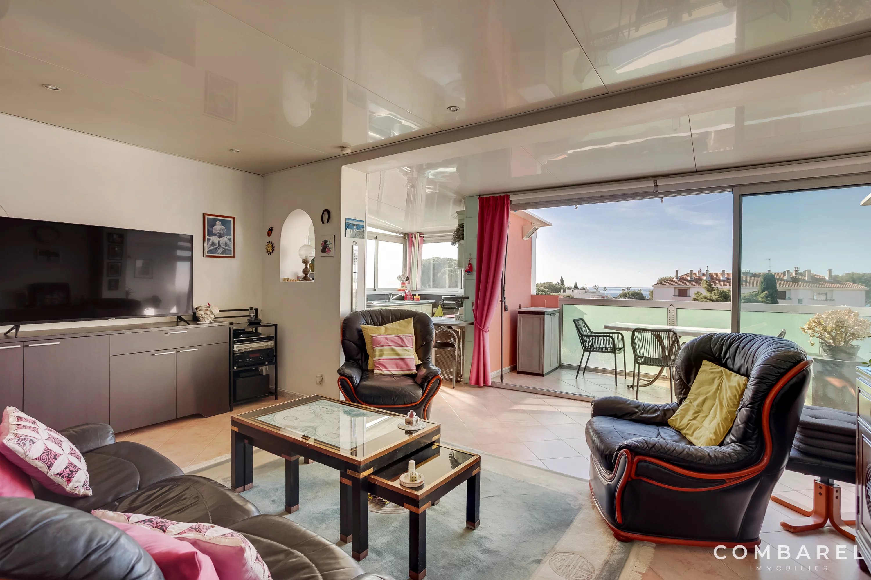 Photo 2 — COMBAREL IMMOBILIER