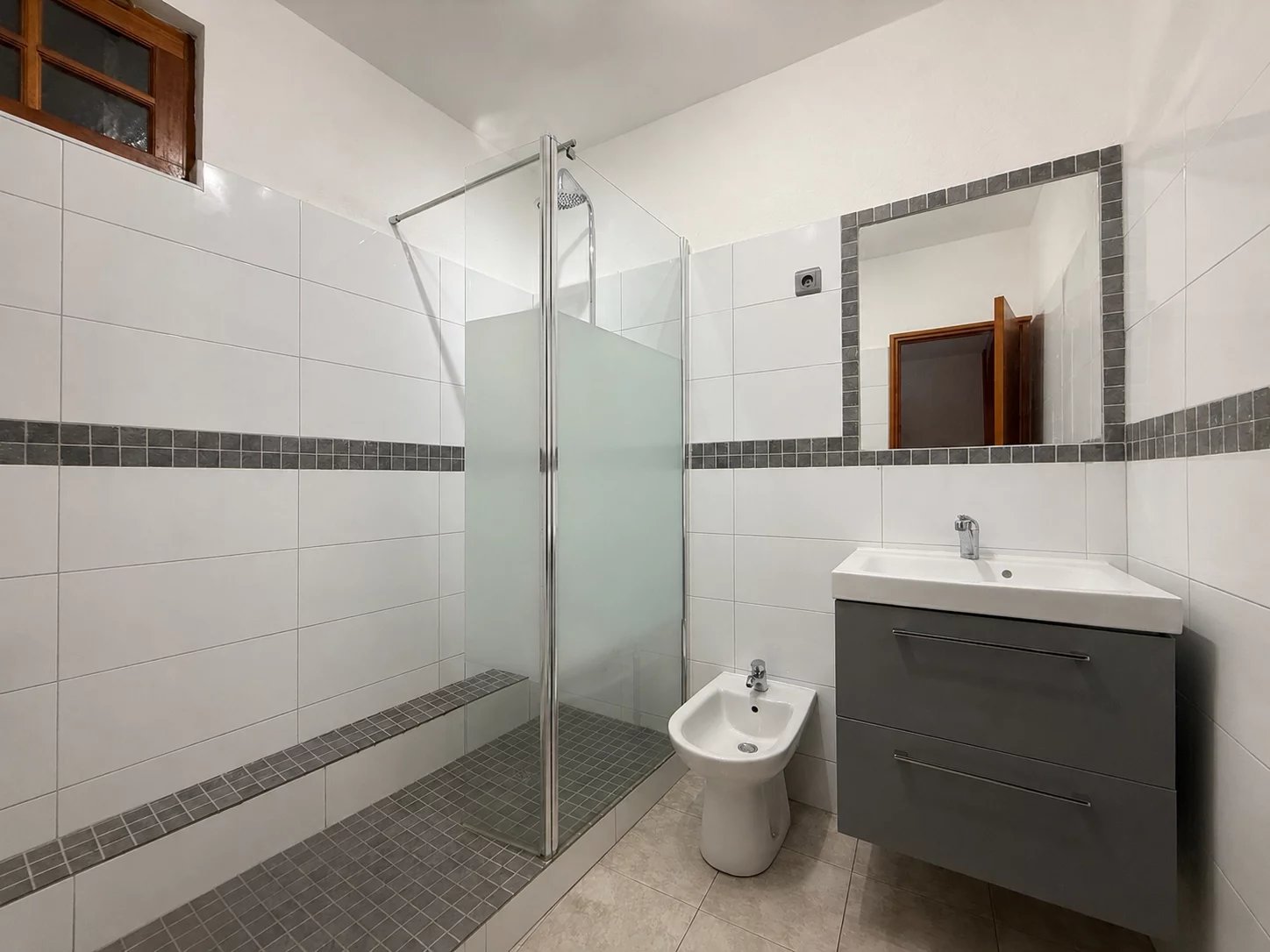 Photo 8 — COMBAREL IMMOBILIER