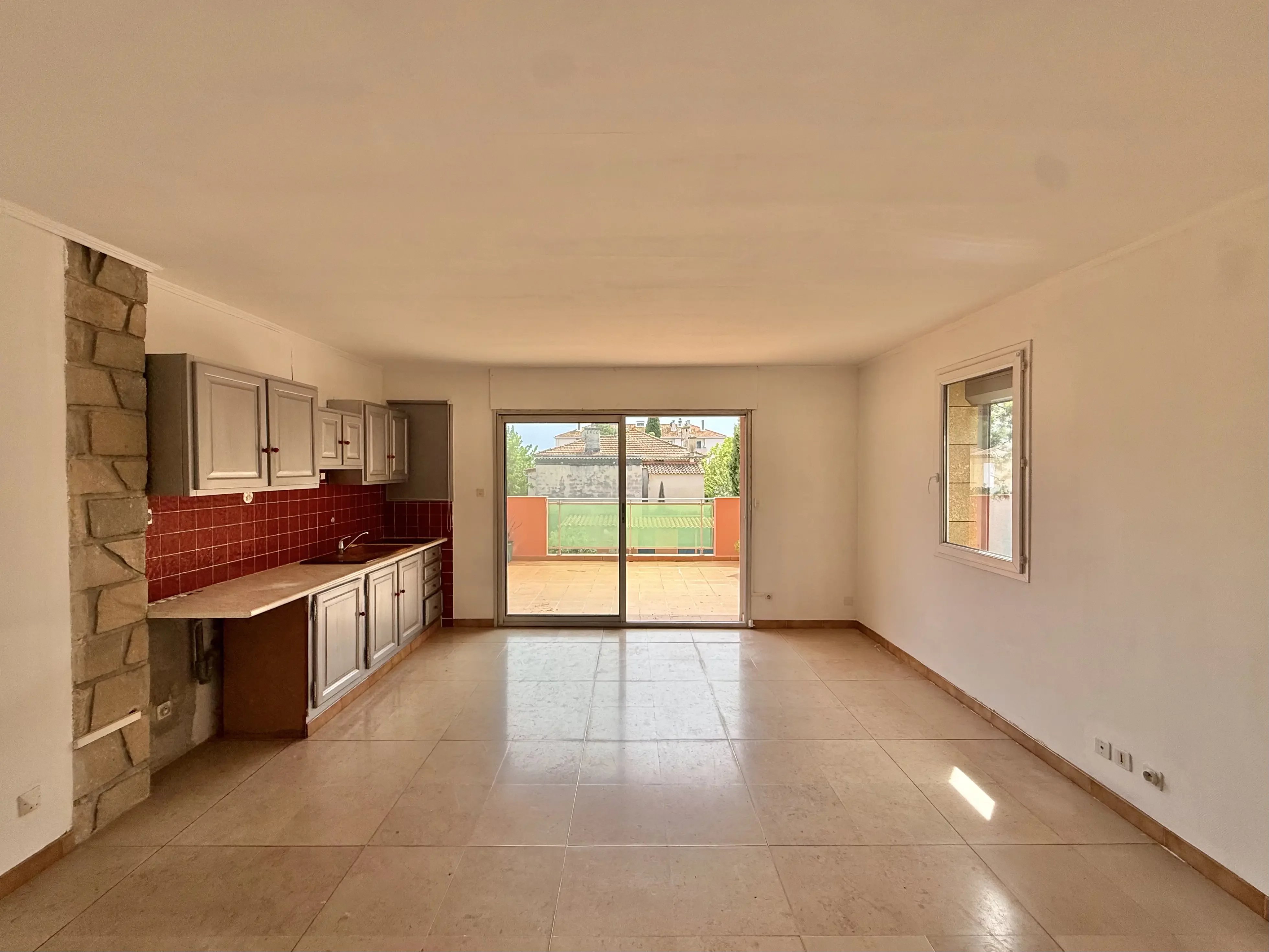 Photo 2 — COMBAREL IMMOBILIER