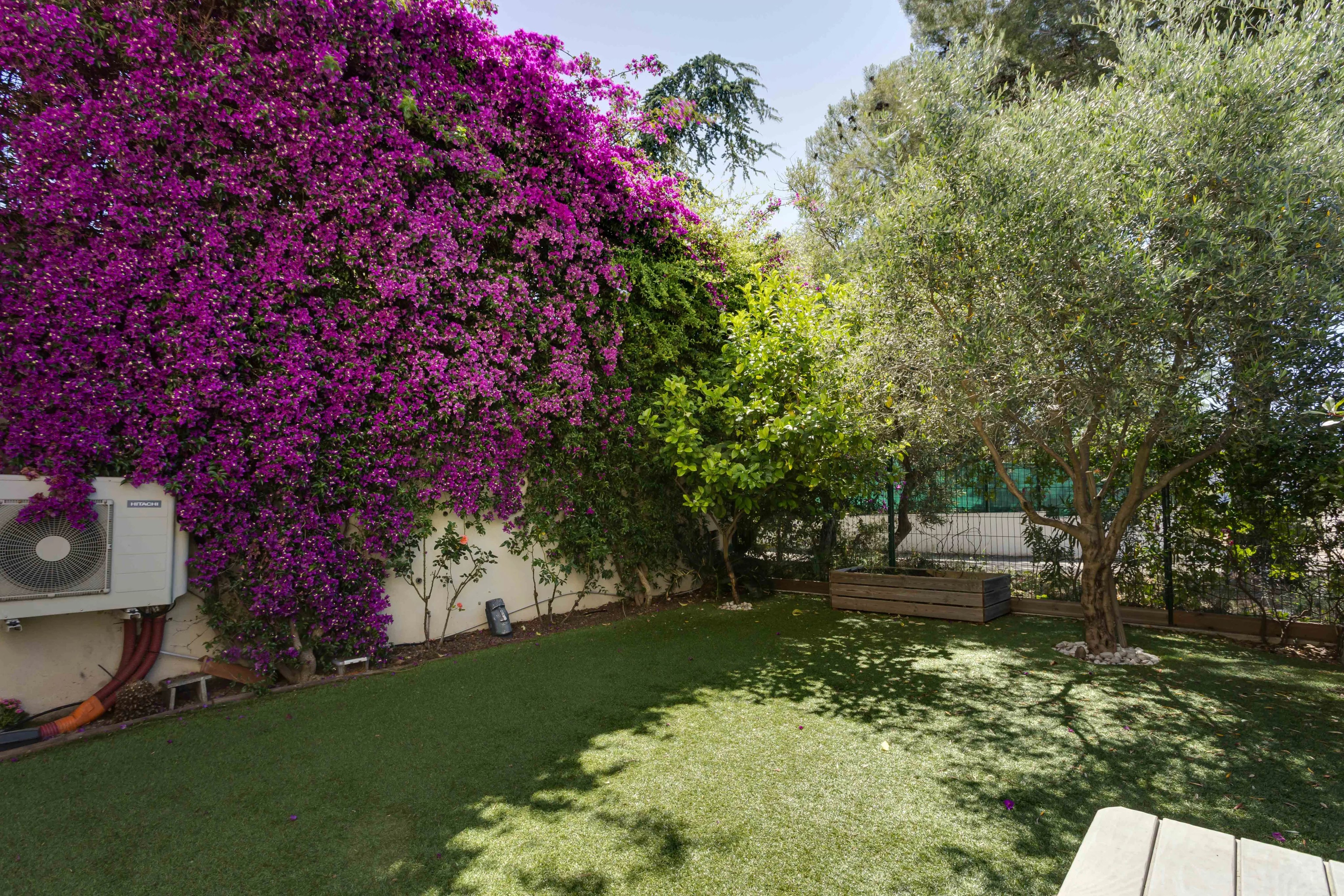 Photo 5 — COMBAREL IMMOBILIER