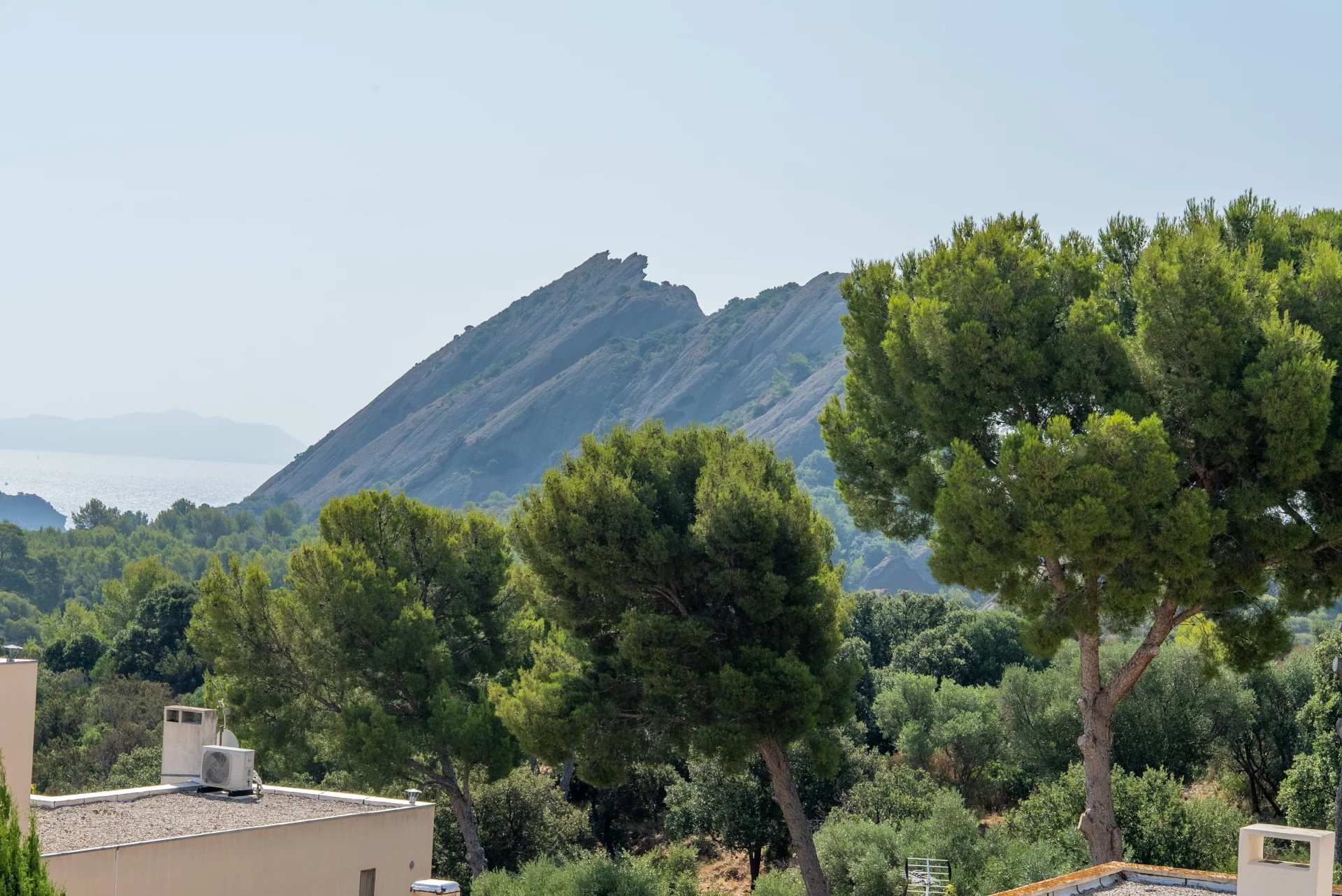 Photo 21 — COMBAREL IMMOBILIER