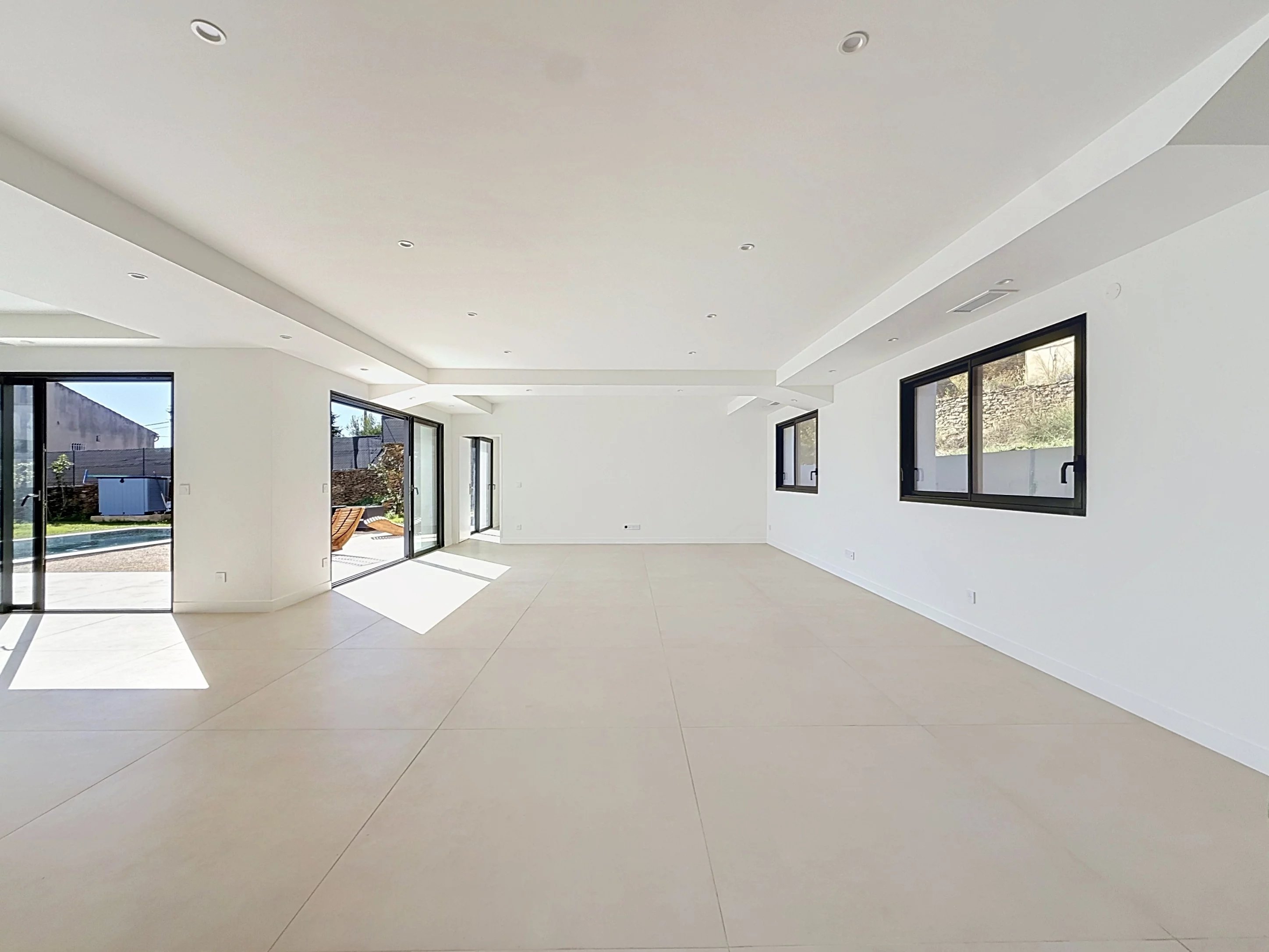 Photo 6 — COMBAREL IMMOBILIER