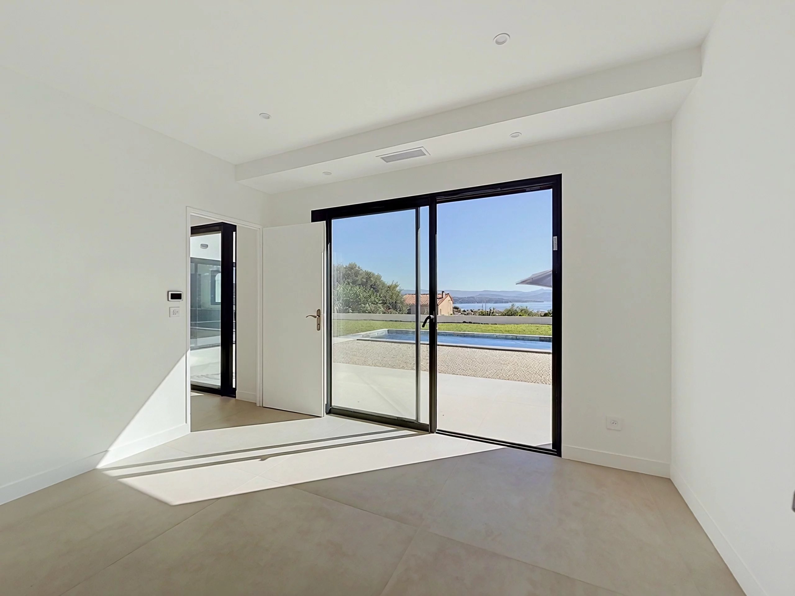 Photo 11 — COMBAREL IMMOBILIER