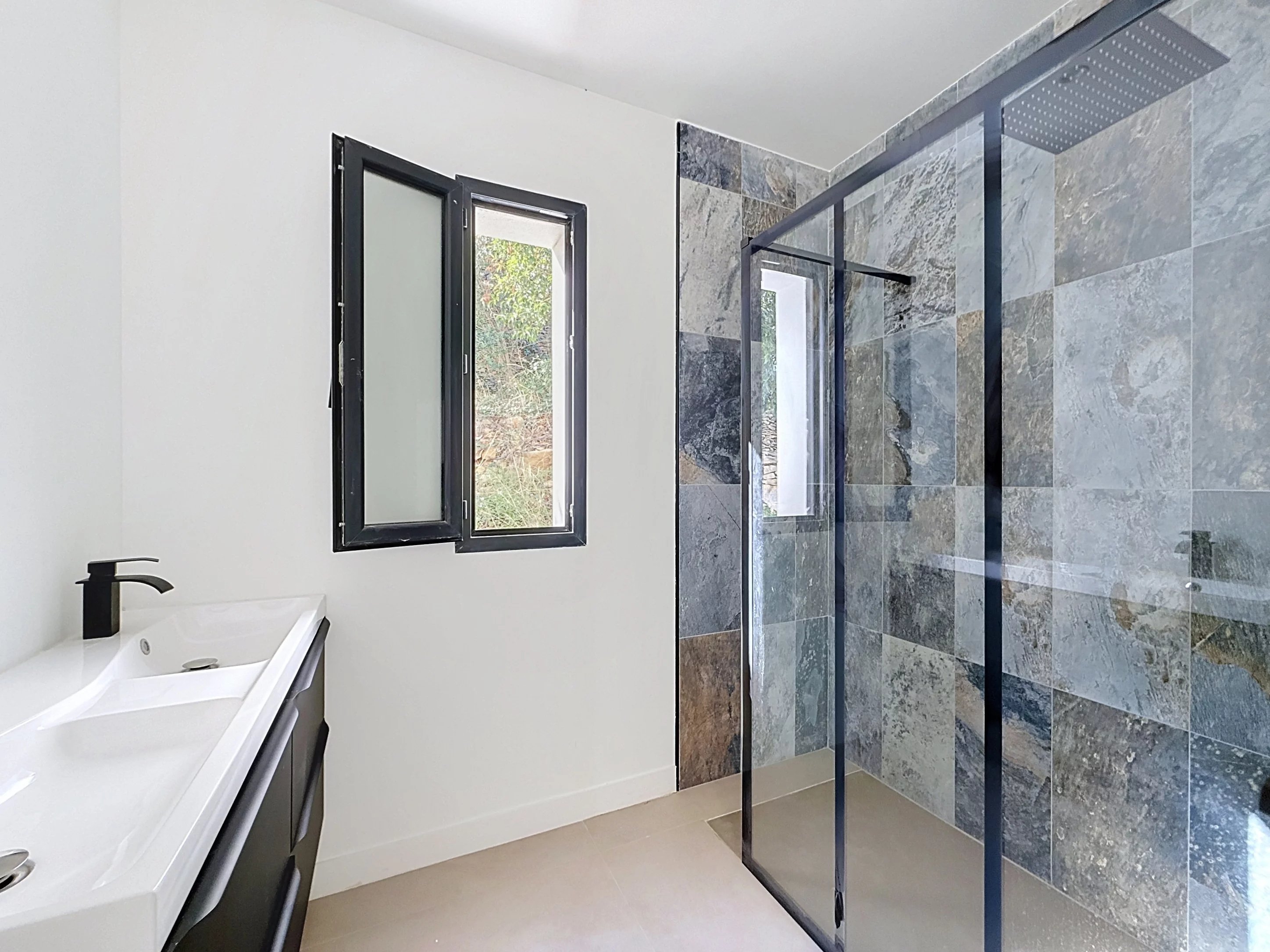 Photo 12 — COMBAREL IMMOBILIER