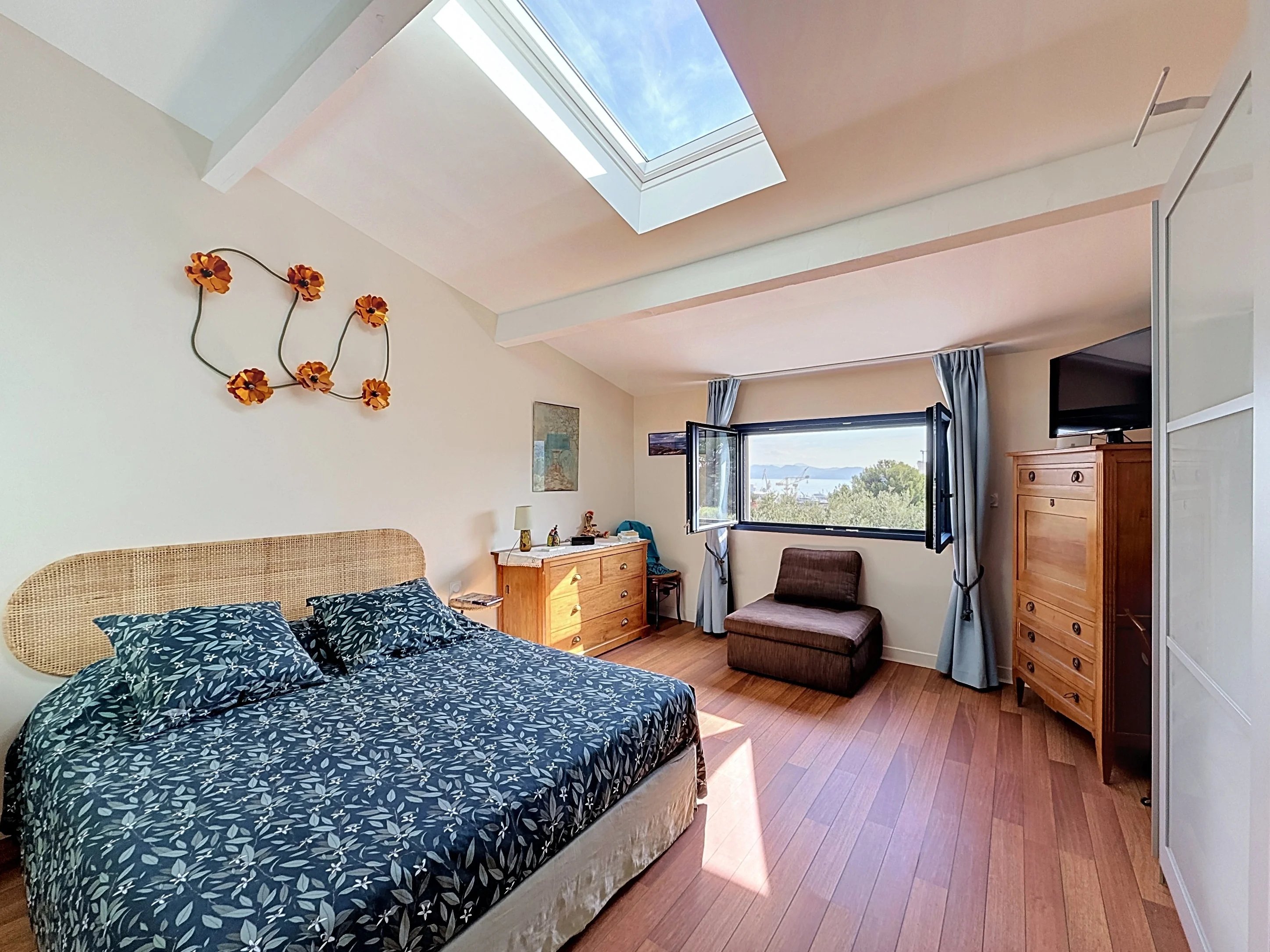 Photo 12 — COMBAREL IMMOBILIER