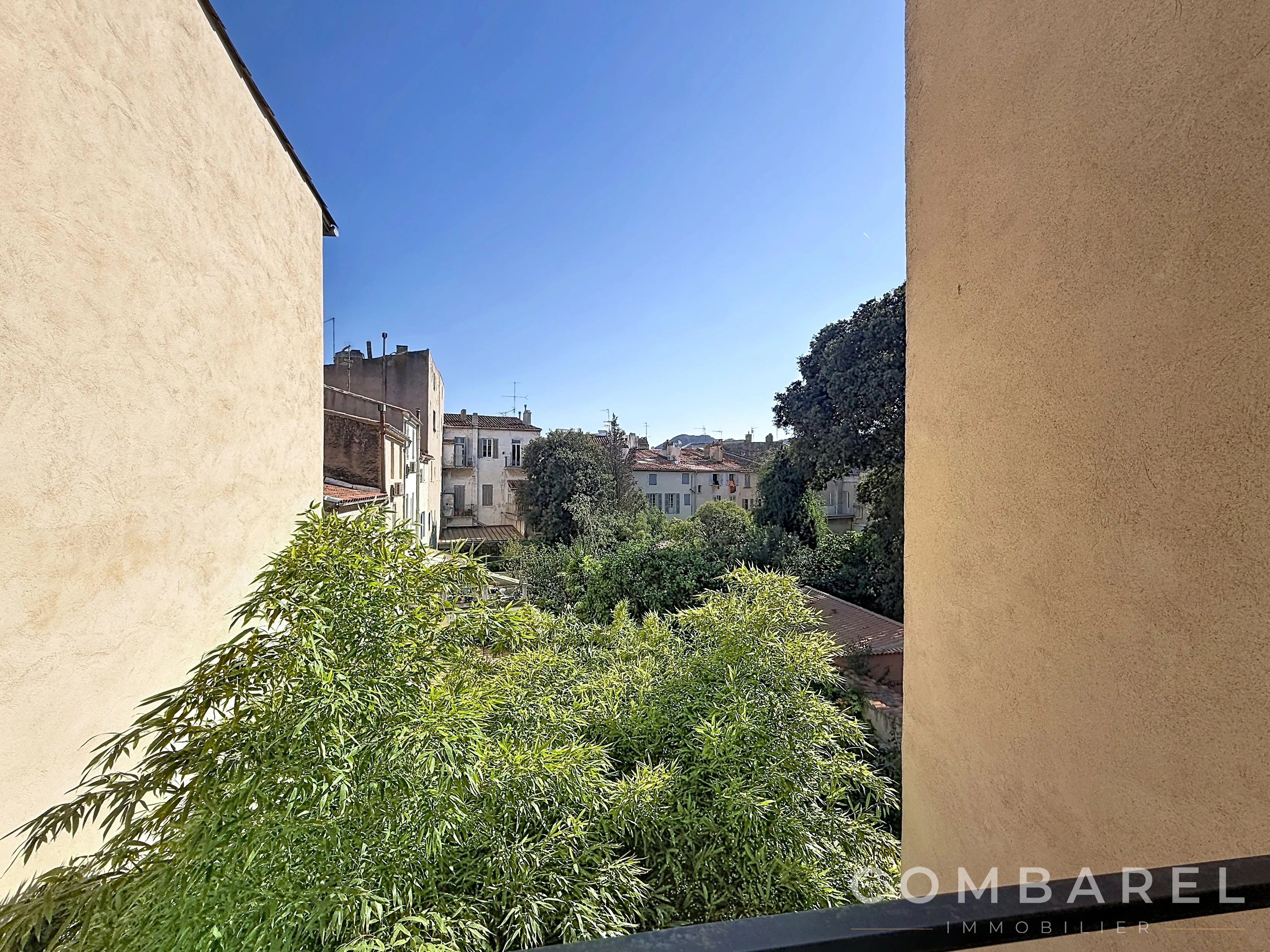 Photo 3 — COMBAREL IMMOBILIER