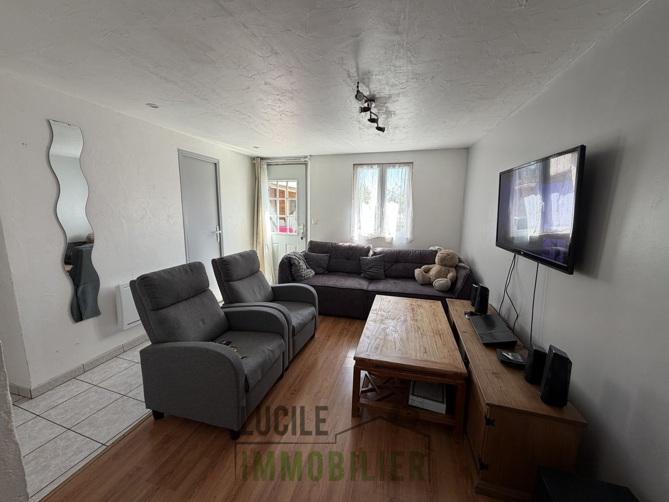 Photo 2 — LUCILE IMMOBILIER