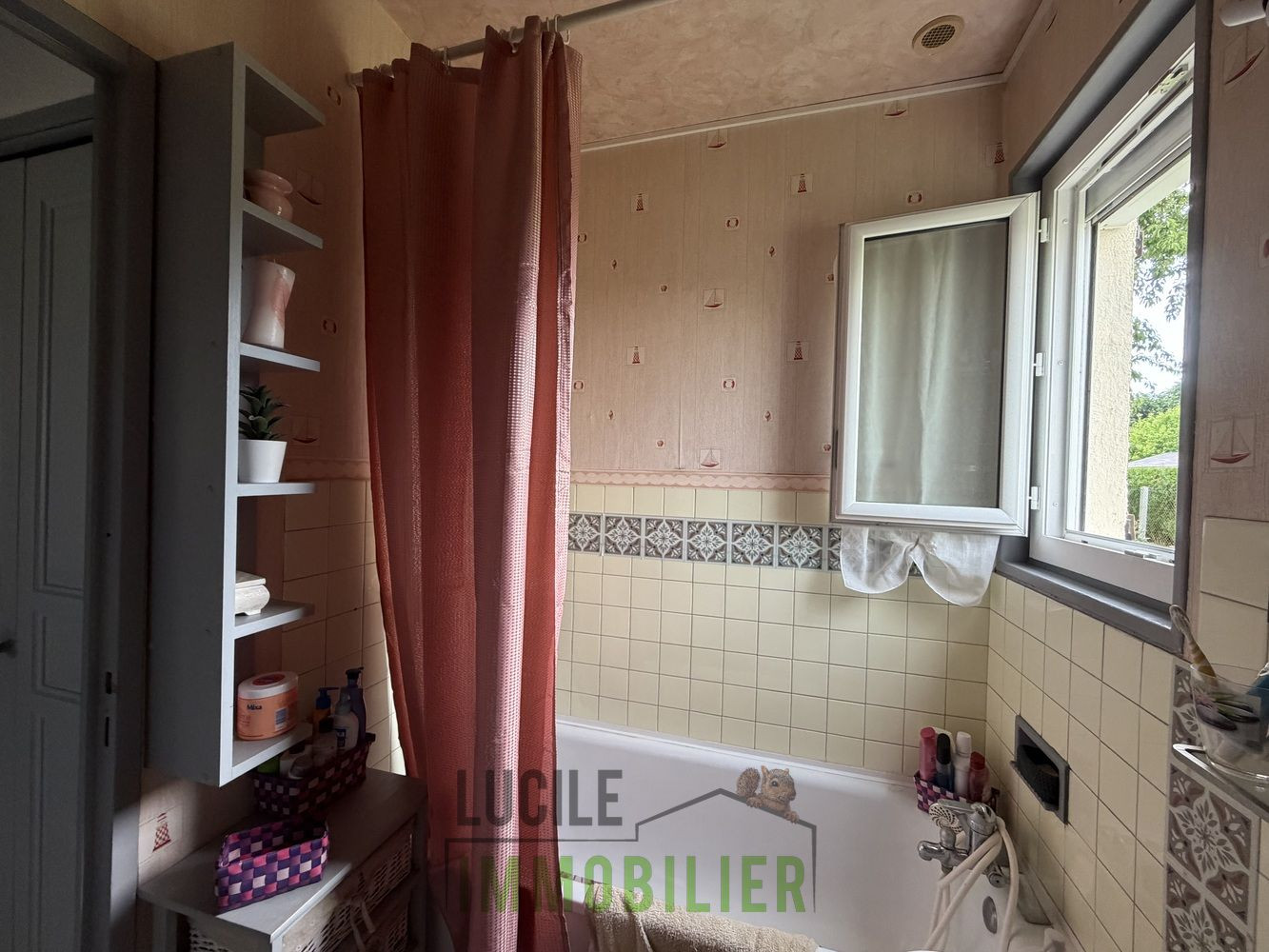 Photo 9 — LUCILE IMMOBILIER