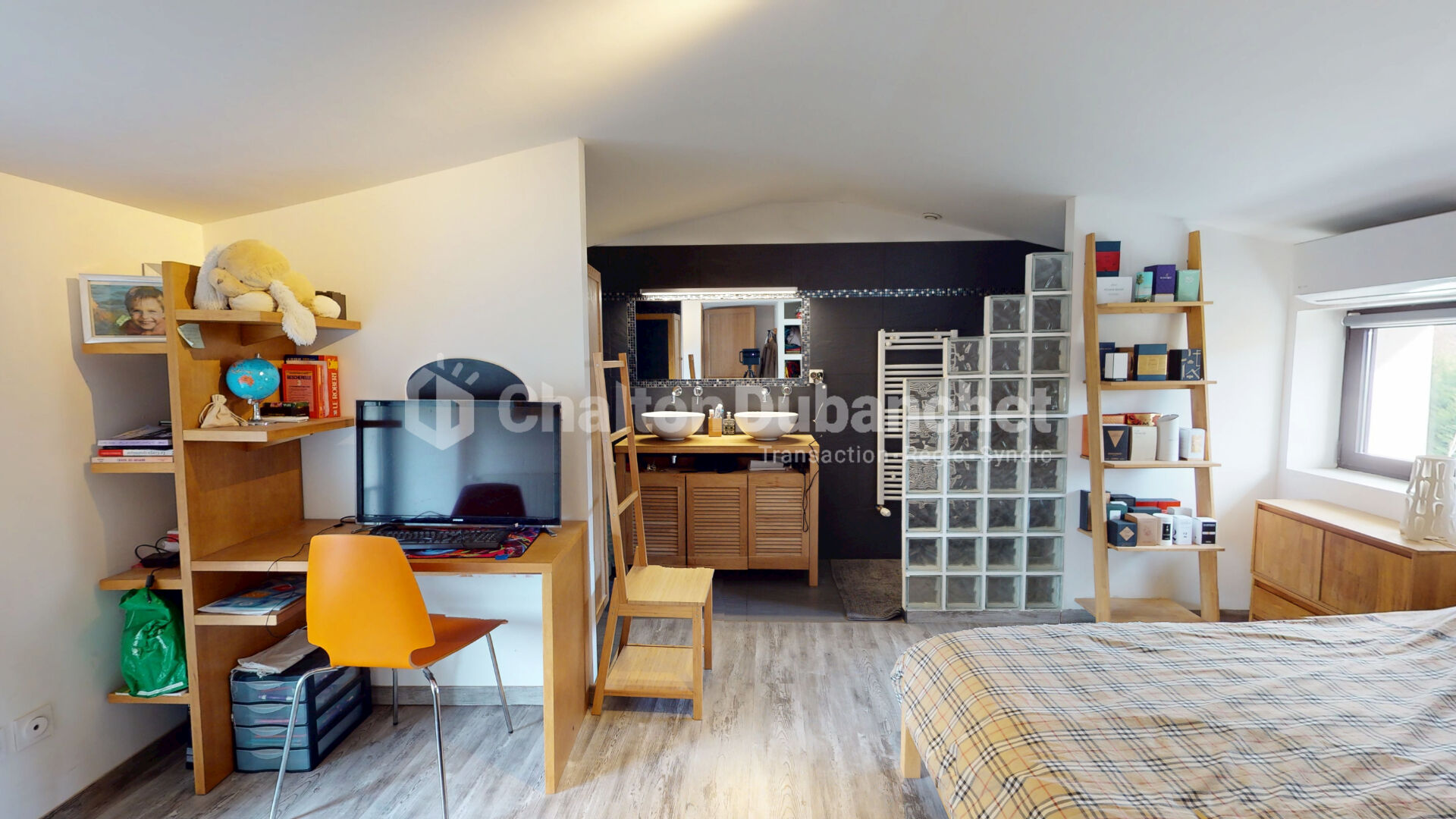 Photo 13 — CHALTON & DUBANCHET
