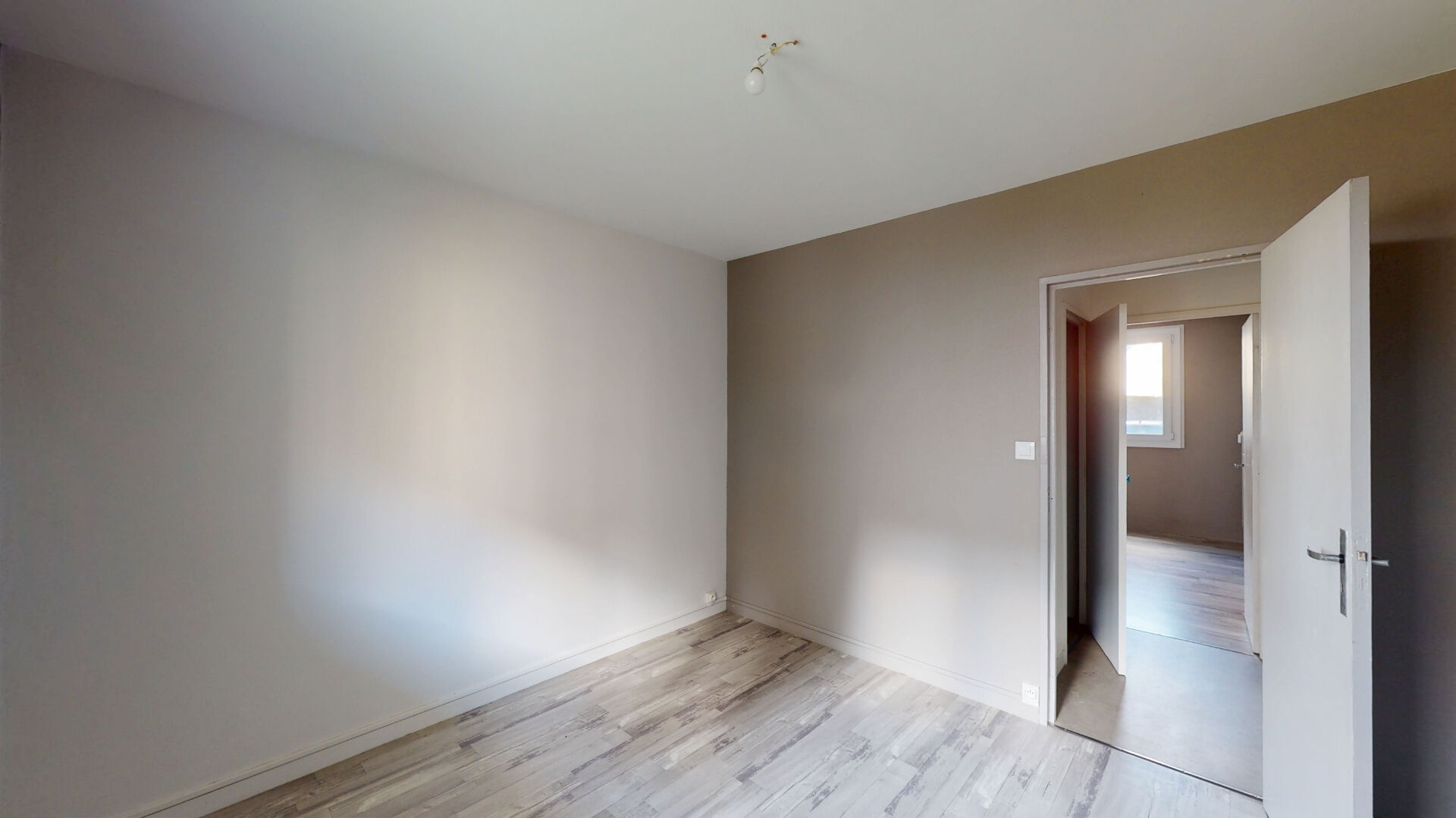 Photo 8 — MARC VERNIER IMMOBILIER