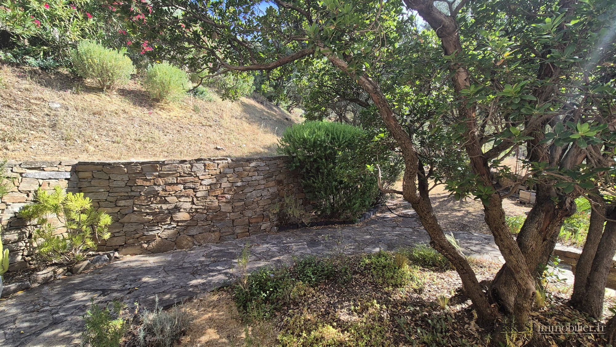 Photo 16 — BARRESI IMMOBILIER