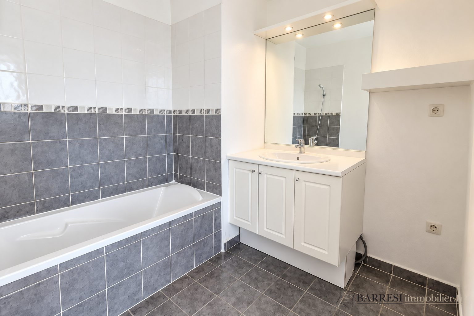 Photo 8 — BARRESI IMMOBILIER